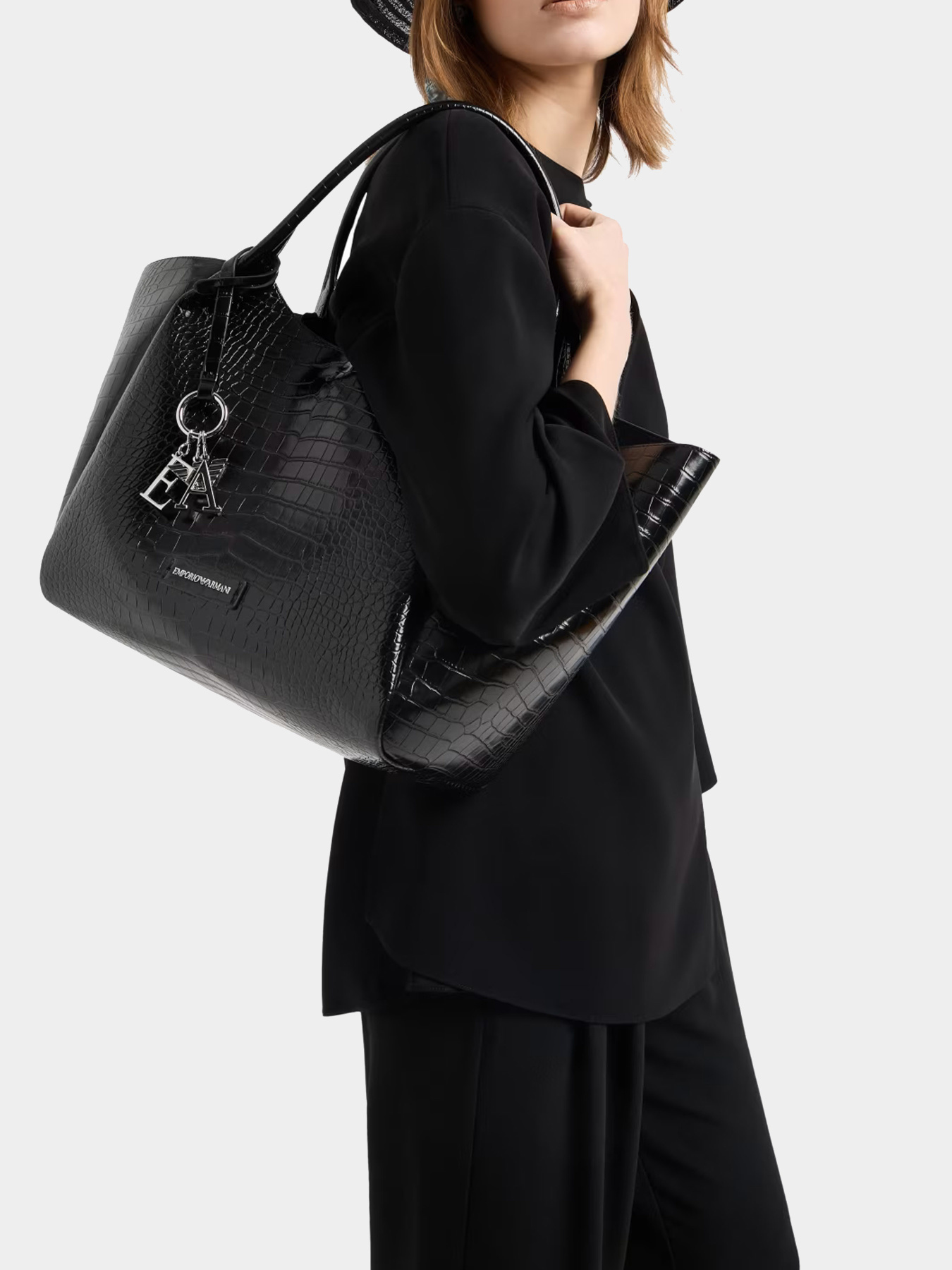 Сумки Emporio Armani модель EW001009-AF15609-UC001 Фото