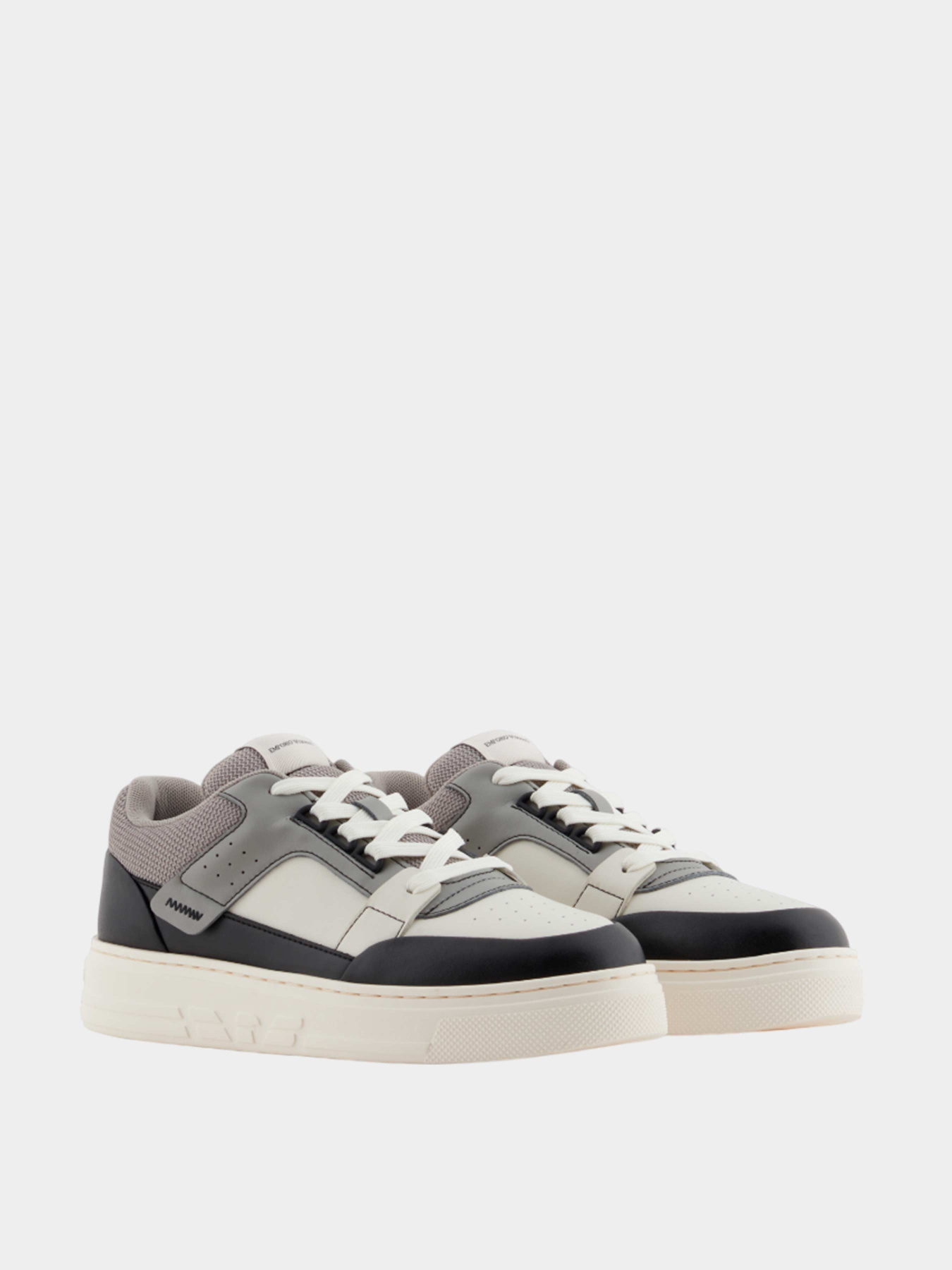 Кроссовки Emporio Armani модель X3X239-XR333-U566 Фото