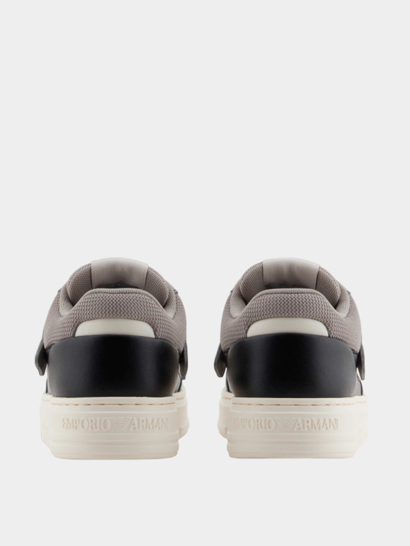 Кроссовки Emporio Armani модель X3X239-XR333-U566 Фото