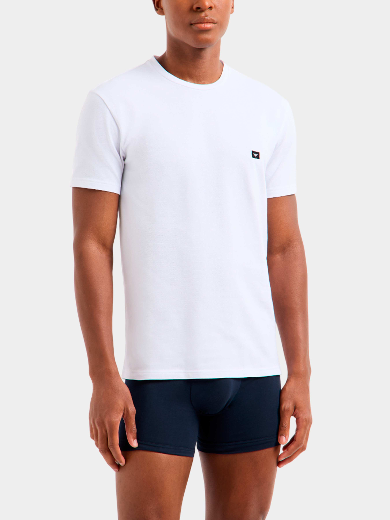 Футболки и поло Emporio Armani модель EM000379-AF10785-U0002 Футболки и поло Emporio Armani модель EM000379-AF10785-U0002 Фото