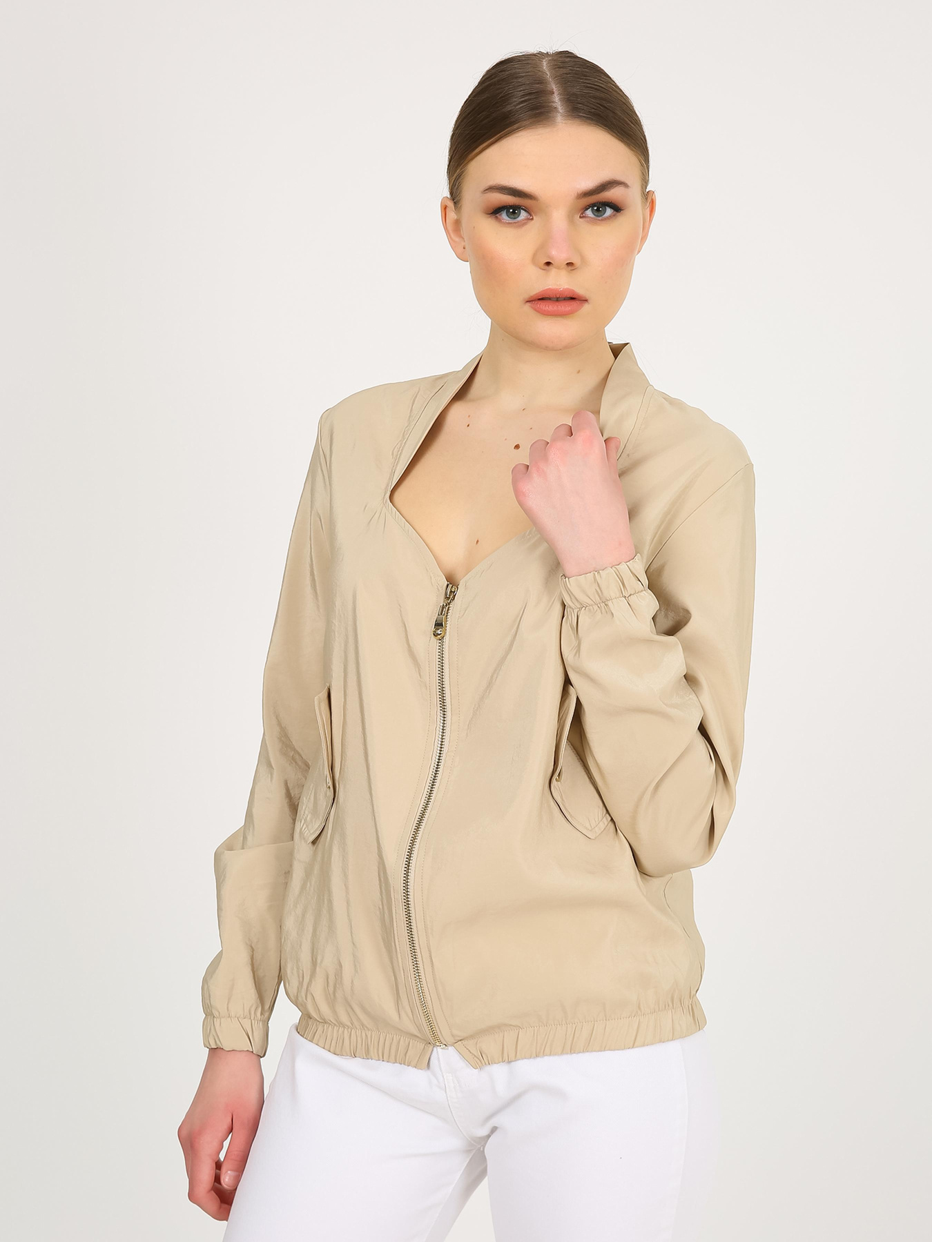 Бомбер Vicolo модель 232-VC-6124_бежевый Фото