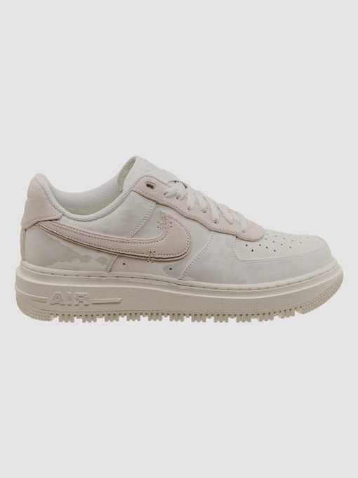 Кроссовки повседневные NIKE Air Force 1 Luxe модель DD9605-100 Фото