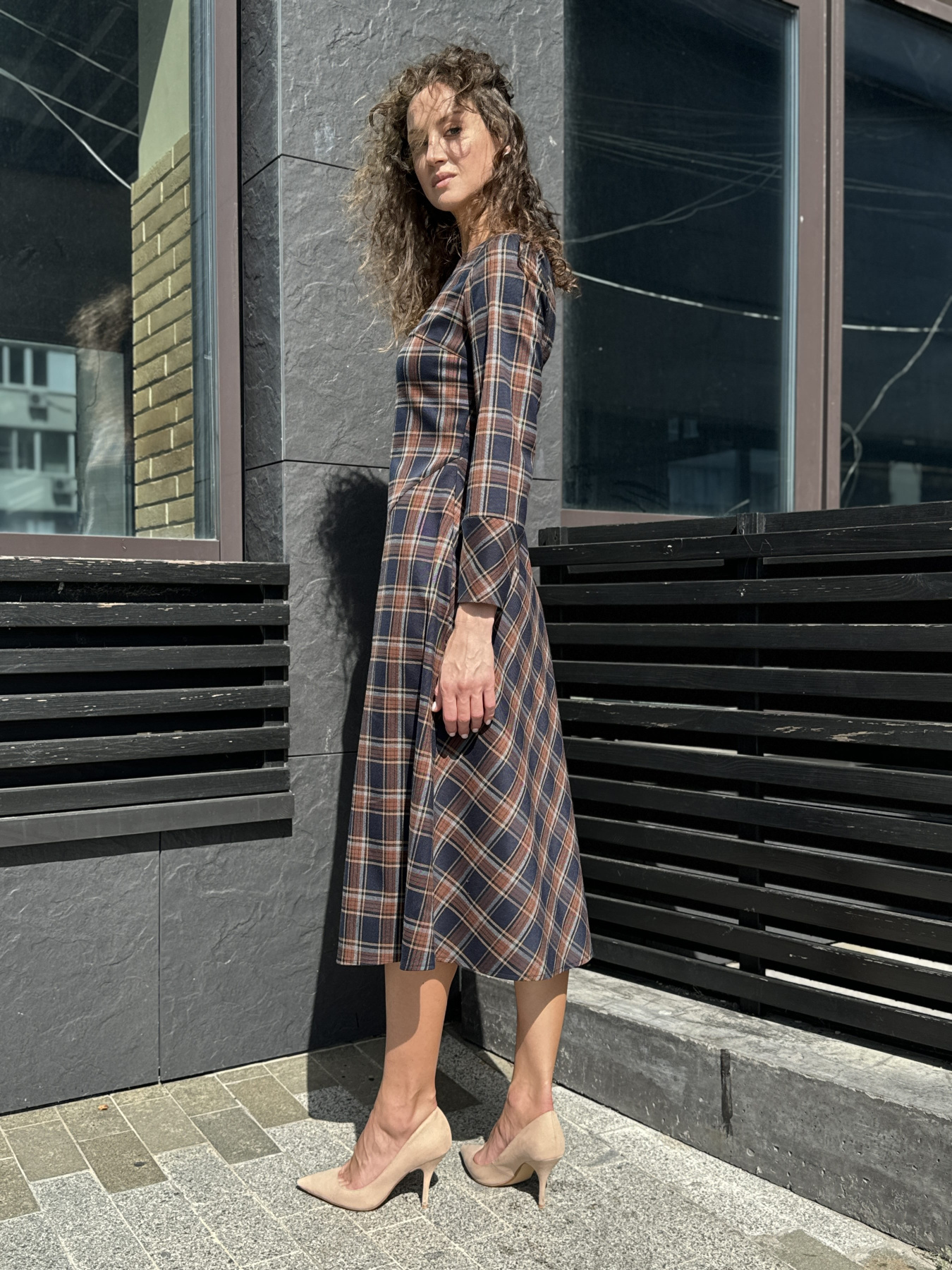 Платье миди CAT ORANGE модель 5798 Фото