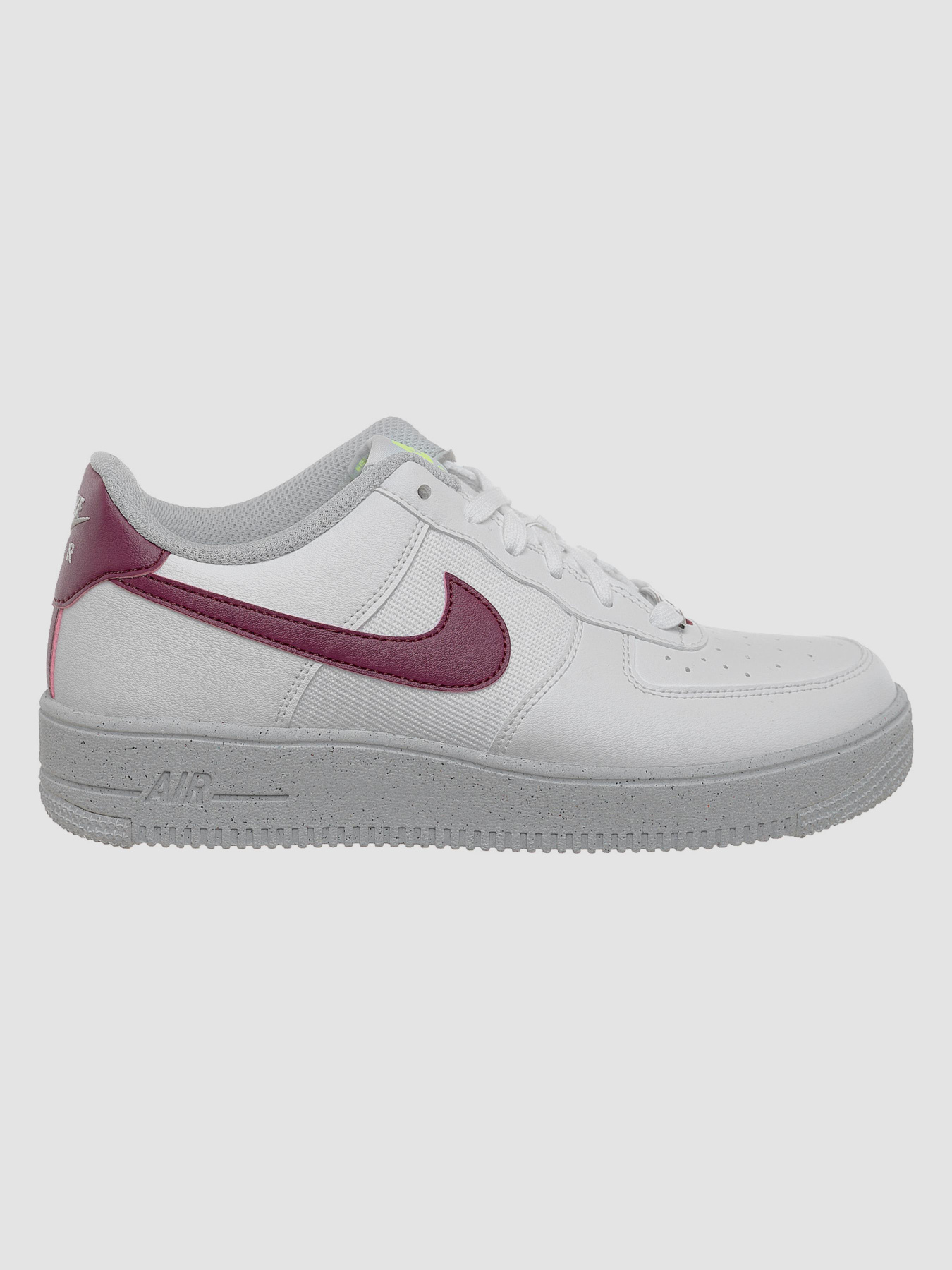 Кроссовки повседневные NIKE Air Force 1 модель DH8695-100 Фото