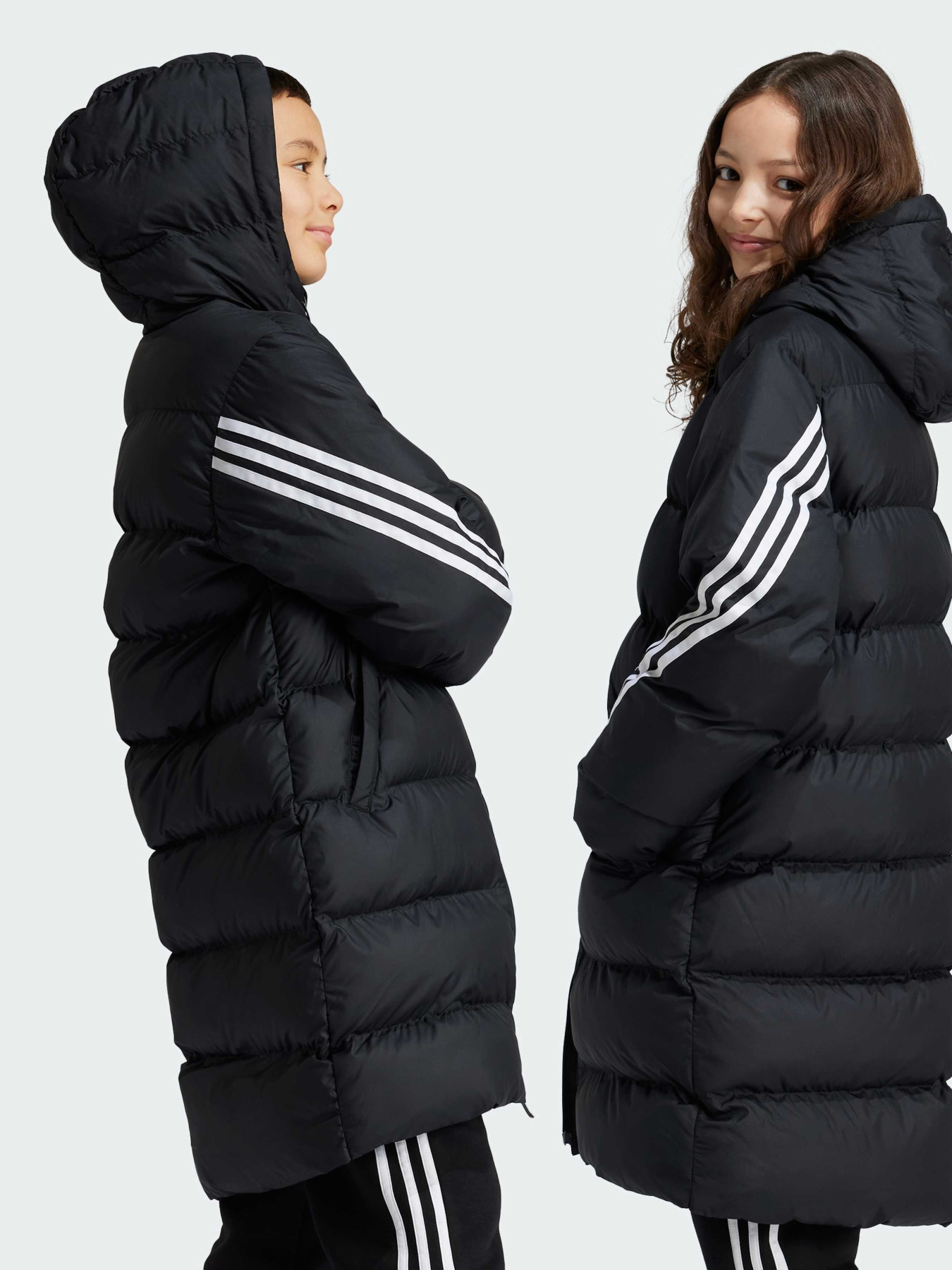 Зимова куртка Adidas модель IV9612 Фото