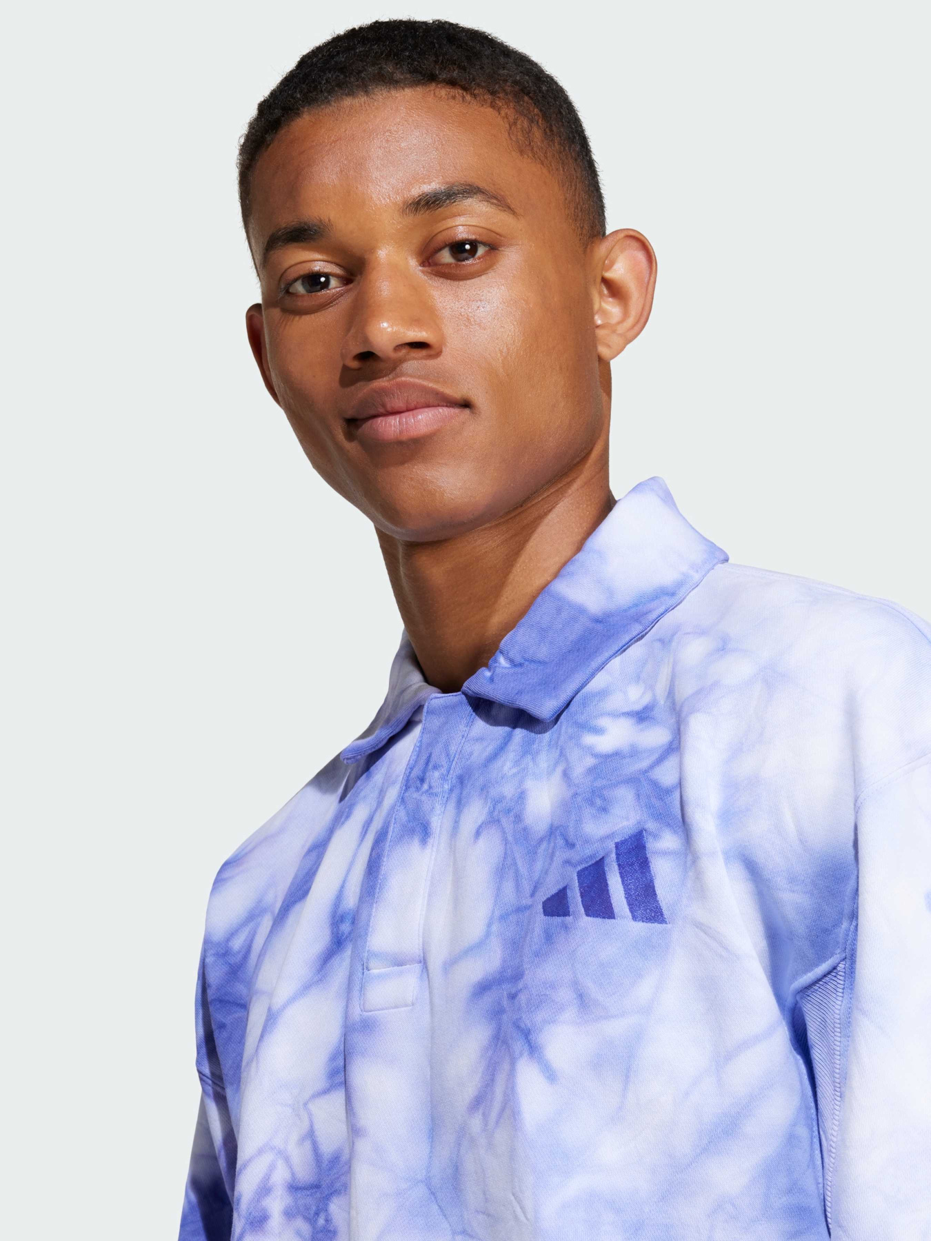 Свитшот Adidas модель IY6587 Фото