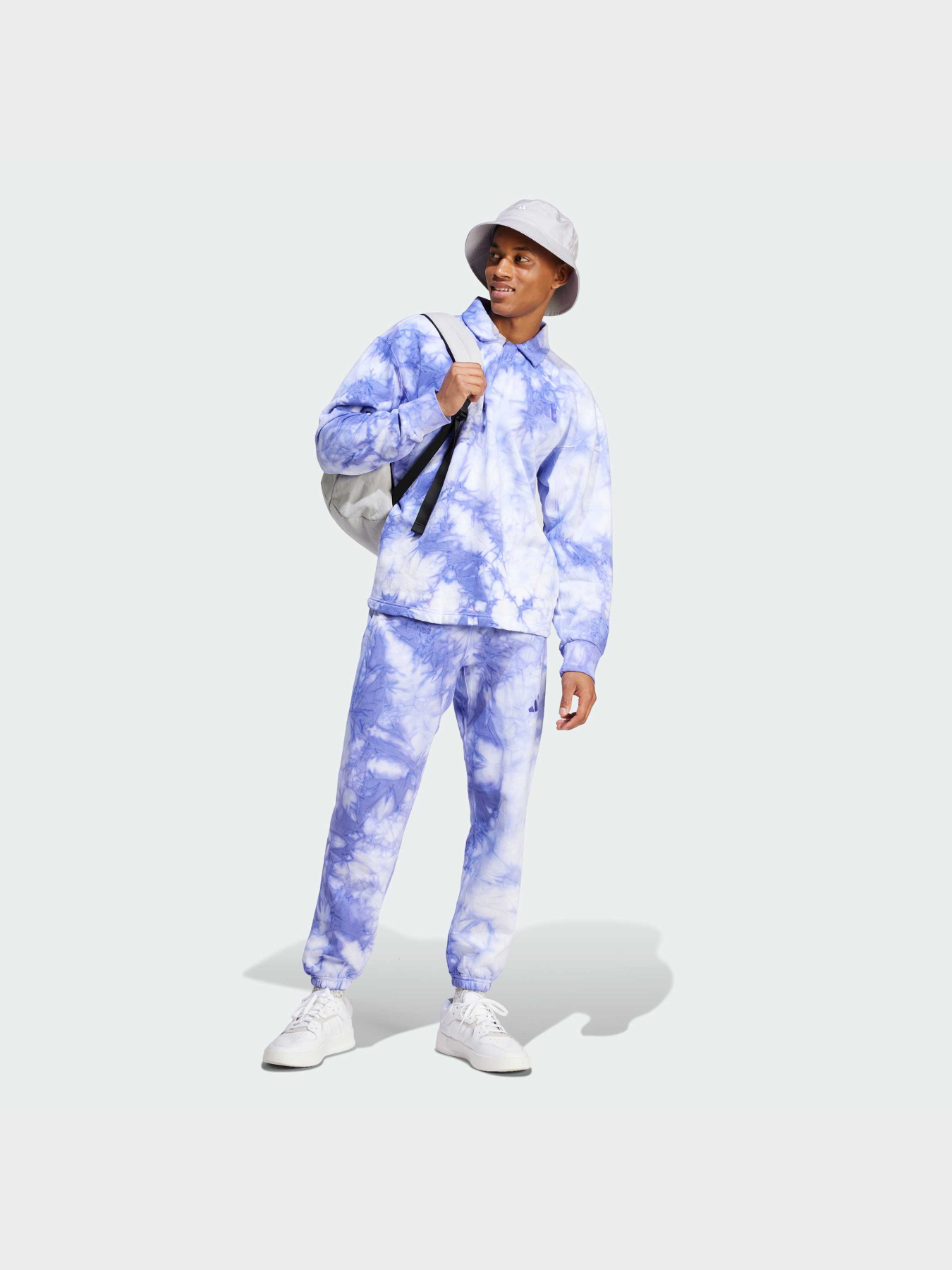 Свитшот Adidas модель IY6587 Фото