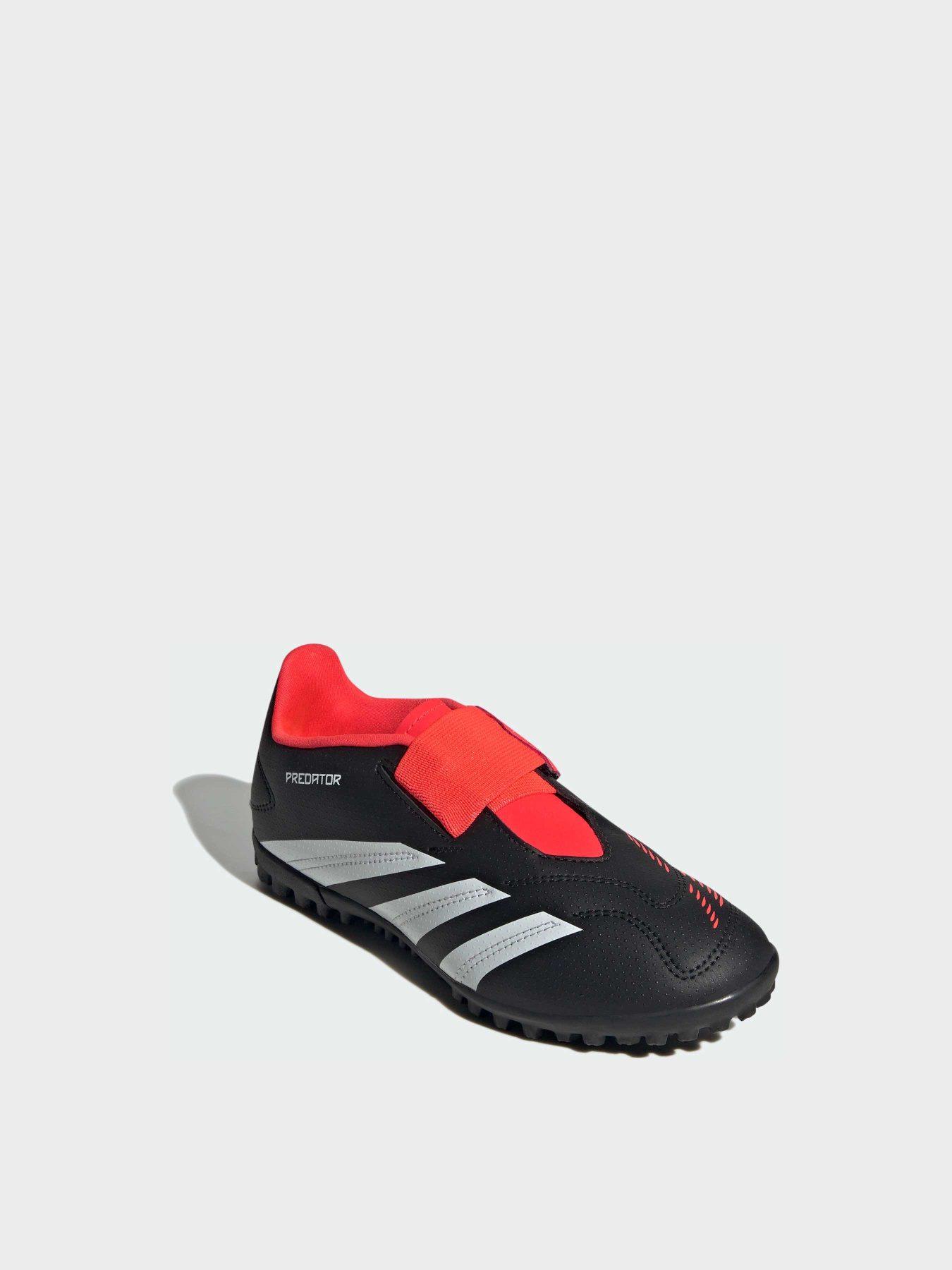 Бутсы Adidas Predator модель IG5430 Фото