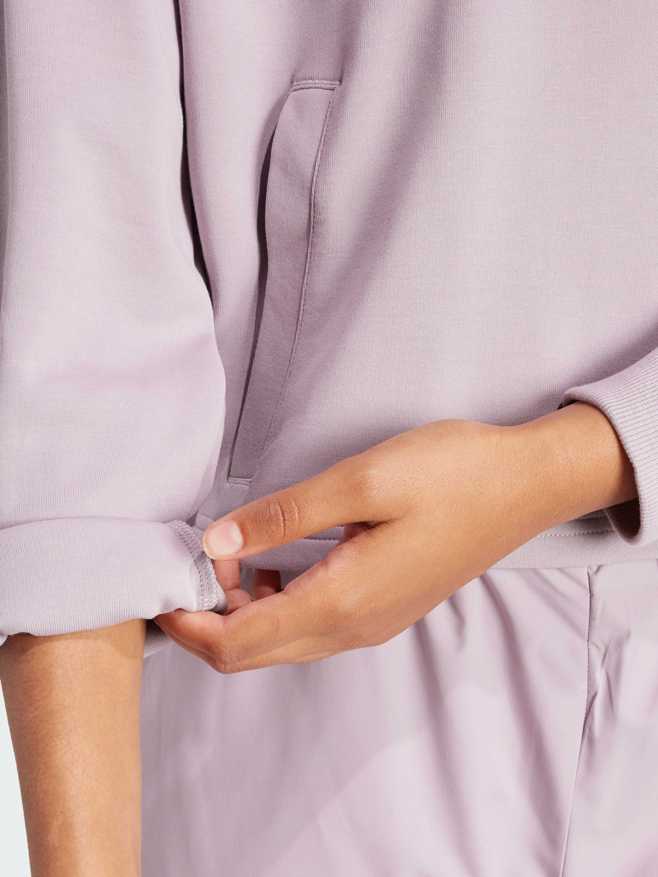 Худі Adidas модель IS3886 Худі Adidas модель IS3886 Фото