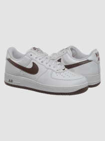 Кросівки повсякденні NIKE Air Force 1 Low Retro модель DM0576-100 Фото