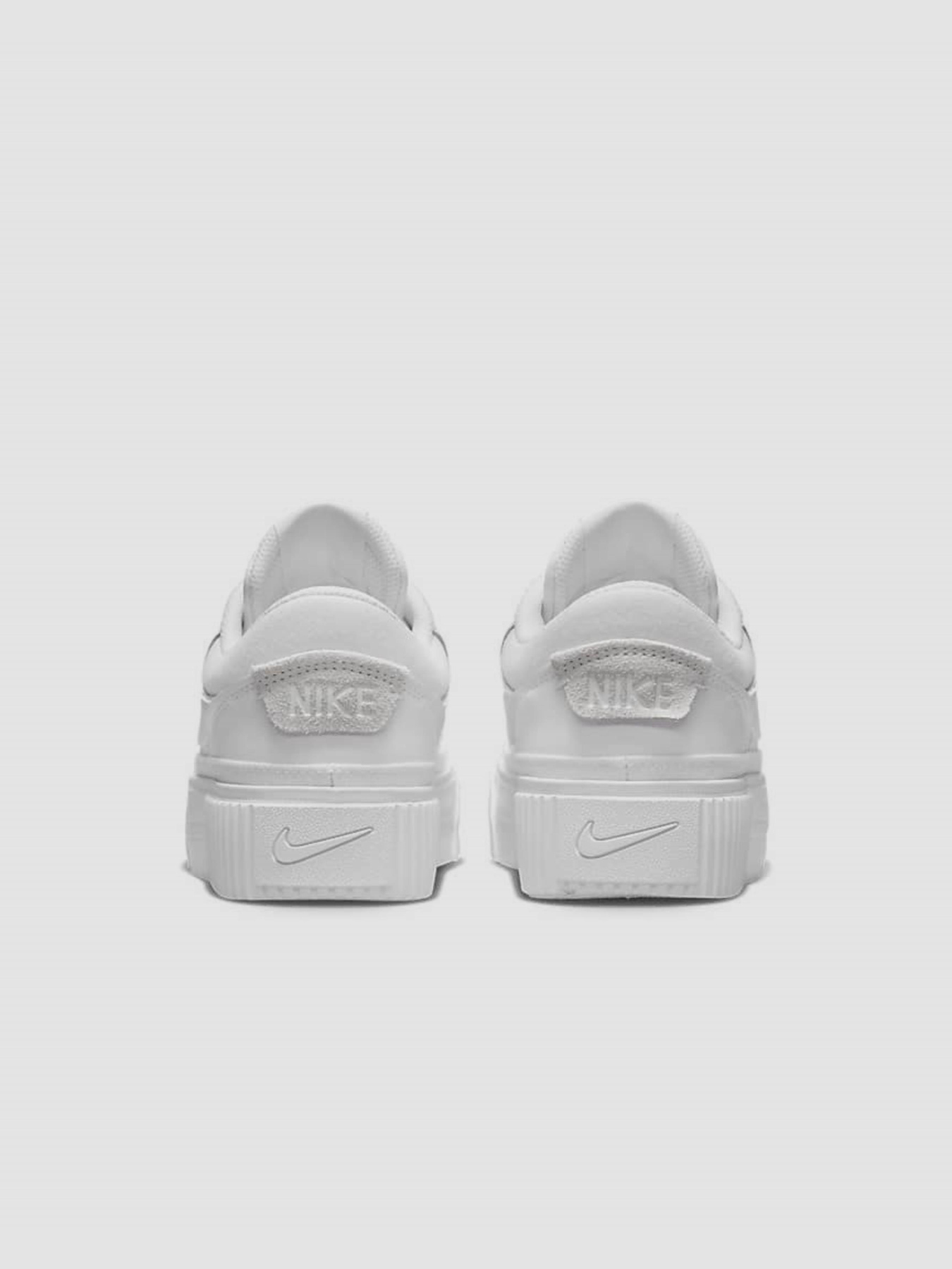 Кроссовки NIKE Court Legacy Lift модель DM7590-101 Фото