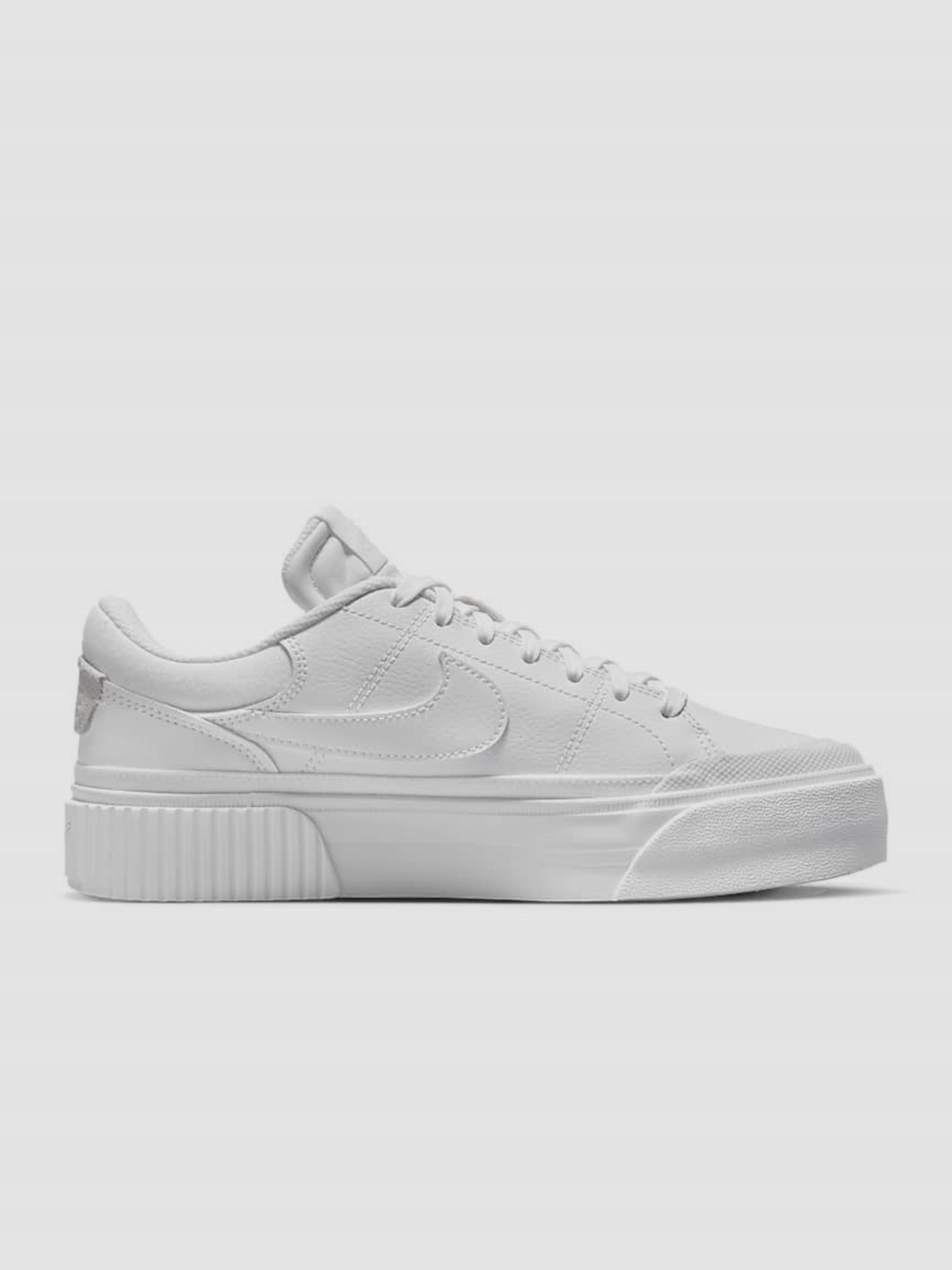 Кроссовки NIKE Court Legacy Lift модель DM7590-101 Фото