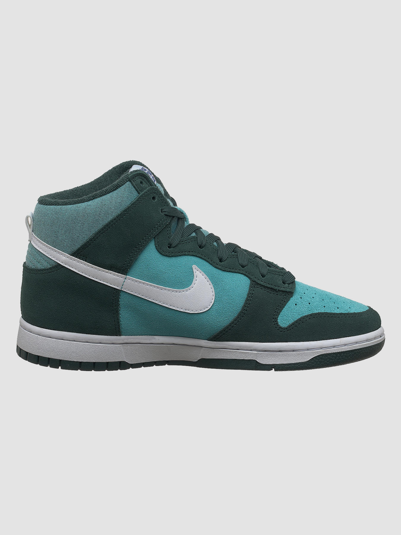 Кроссовки повседневные NIKE Dunk High Retro Se модель DJ6152-300 Кроссовки повседневные NIKE Dunk High Retro Se модель DJ6152-300 Фото