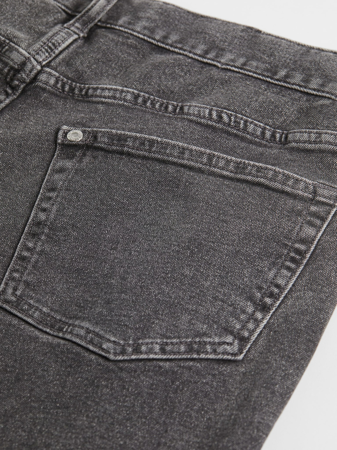 Завужені джинси H&M модель 75533 Фото