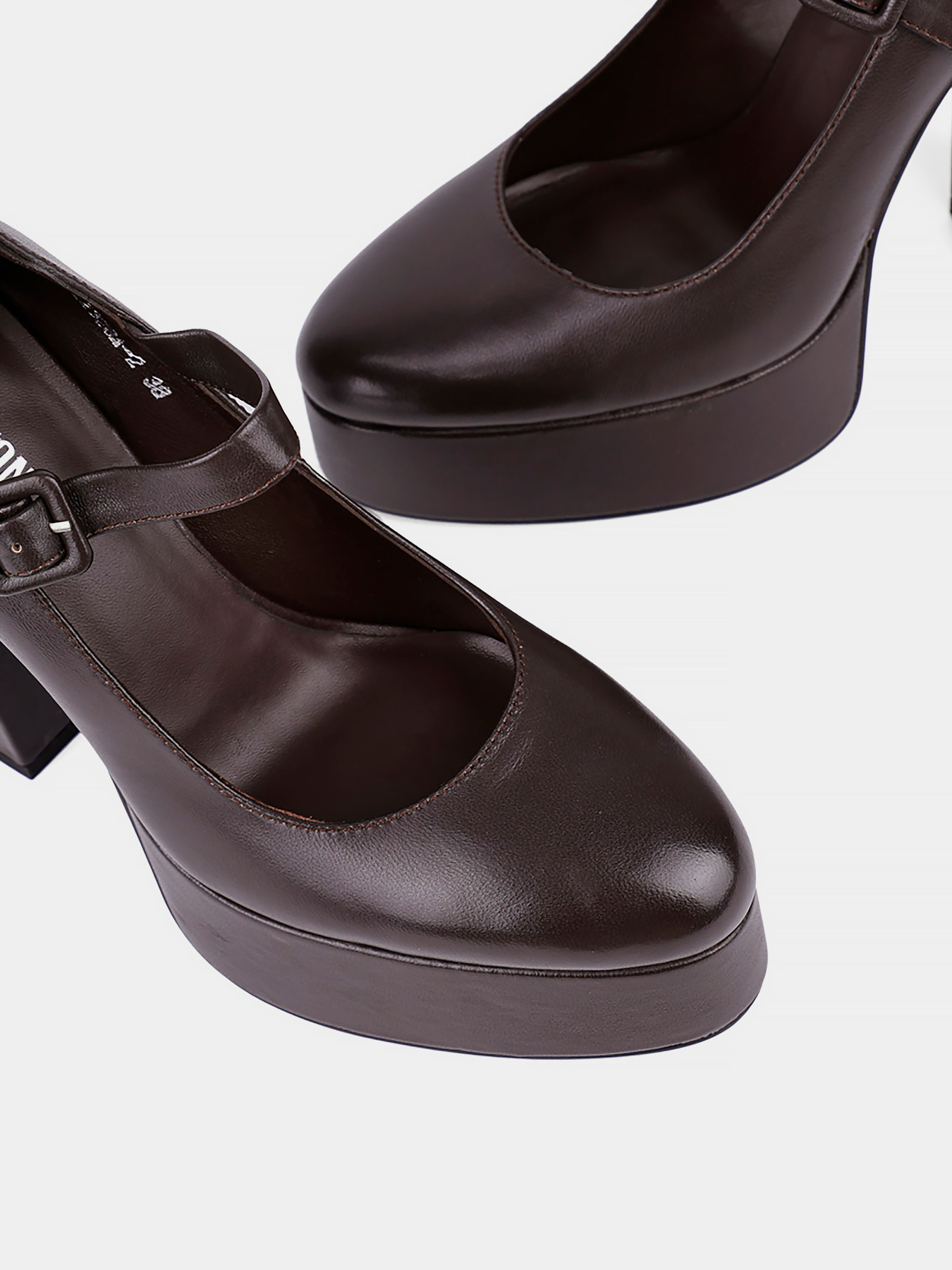 Туфли MIRATON модель L2326A-2 Фото