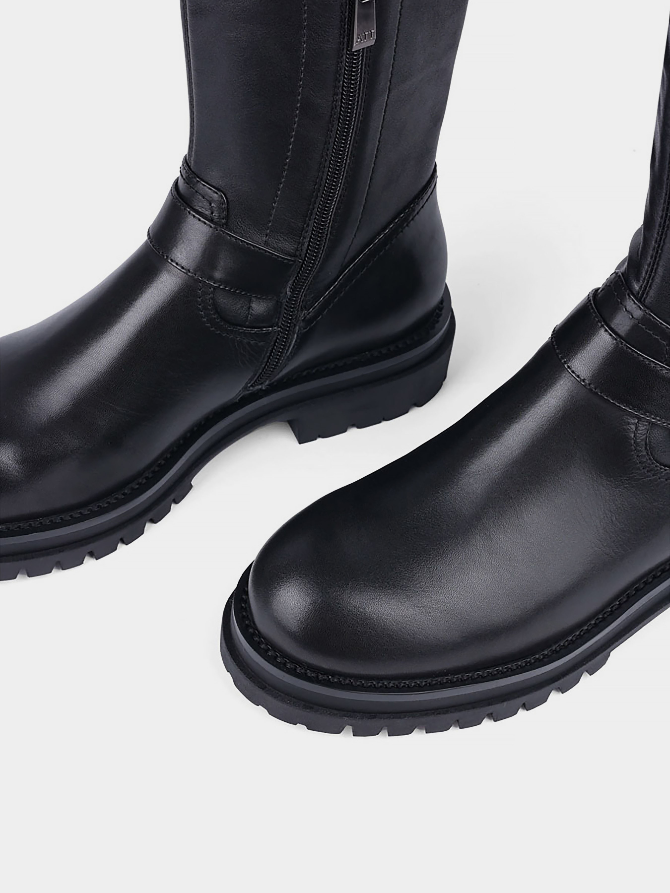 Ботфорты Attizzare модель 393T-2228-N04-P33 Ботфорты Attizzare модель 393T-2228-N04-P33 Фото