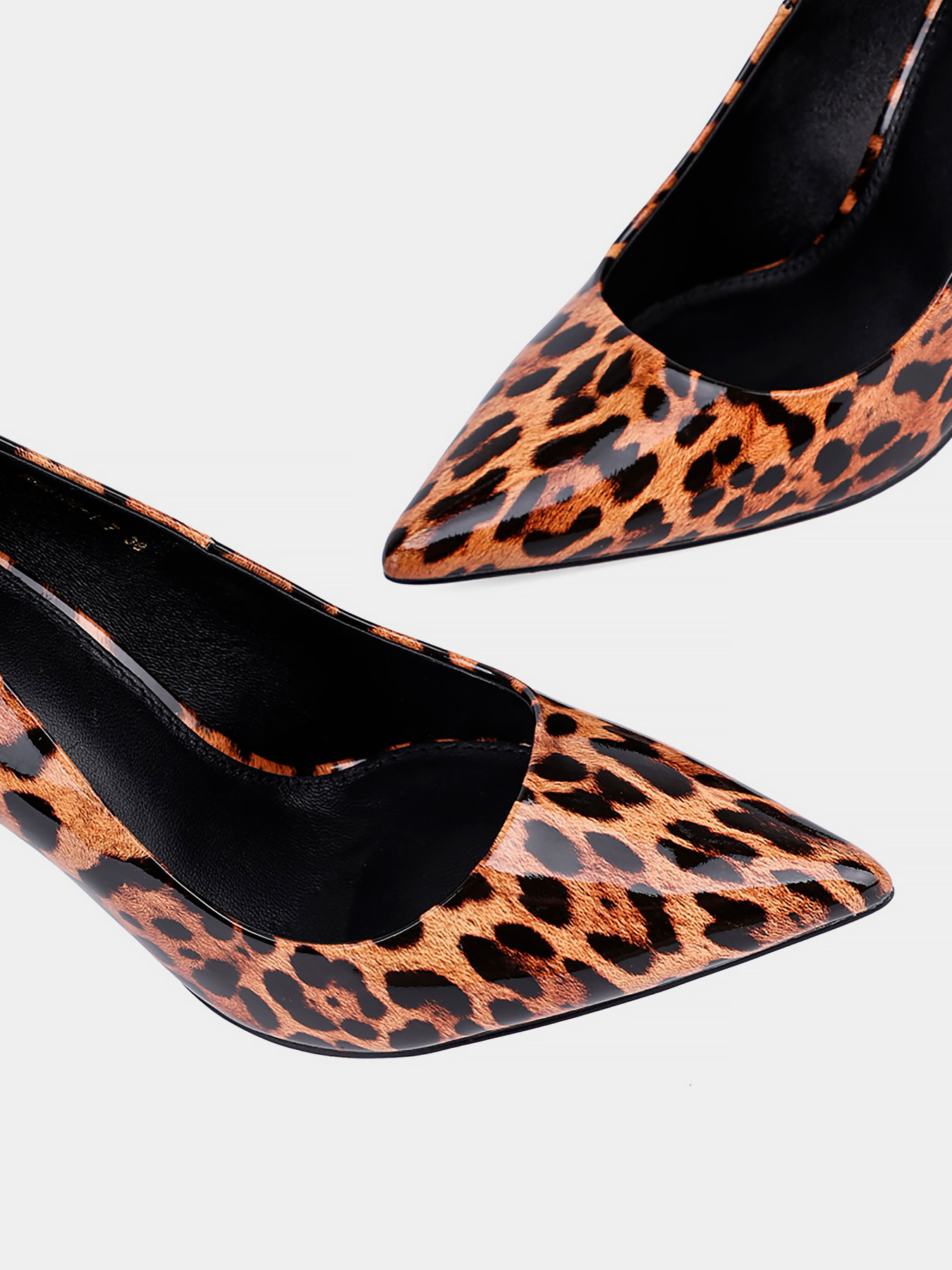 Туфли на каблуках MIRATON модель HS23186-1-7 Фото