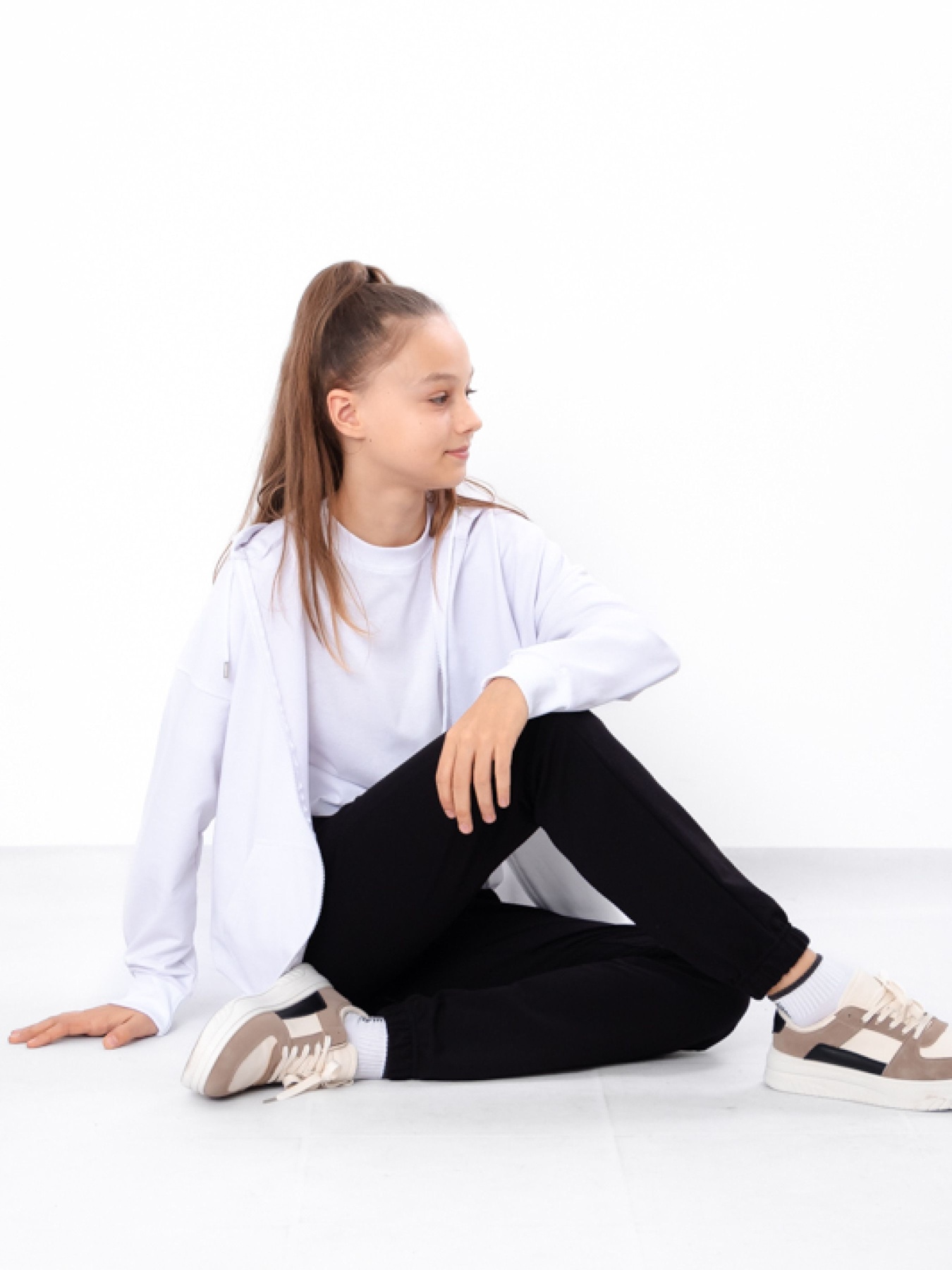 Джогери Носи своє модель 6060-057-5-chornij Фото