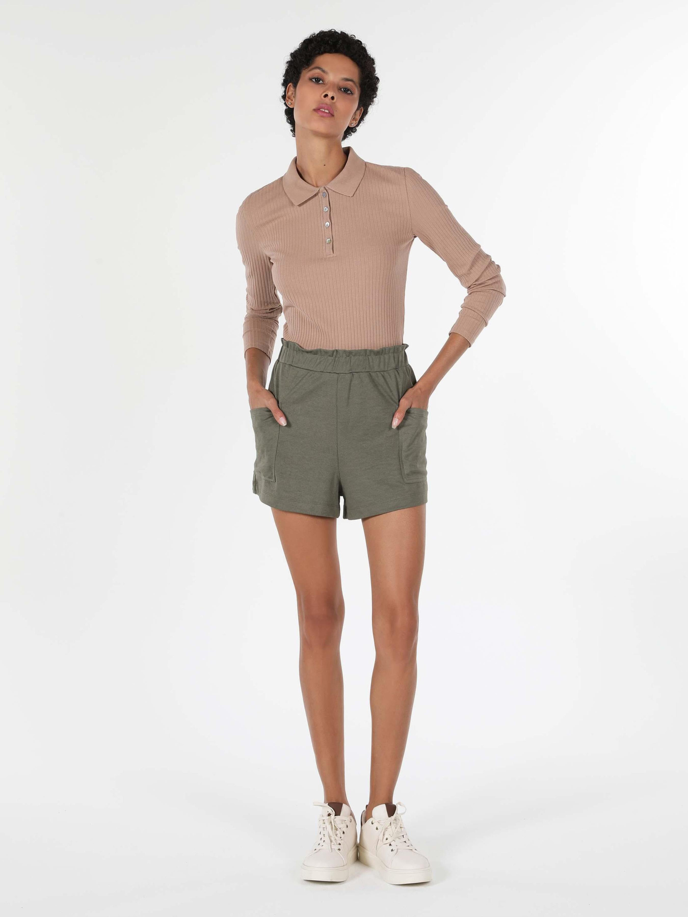 Шорти Colin’s модель CL1048944_Q1.V1_KHA Фото