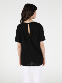 Футболки и поло Colin’s модель CL1048769_Q1.V1_BLK Фото