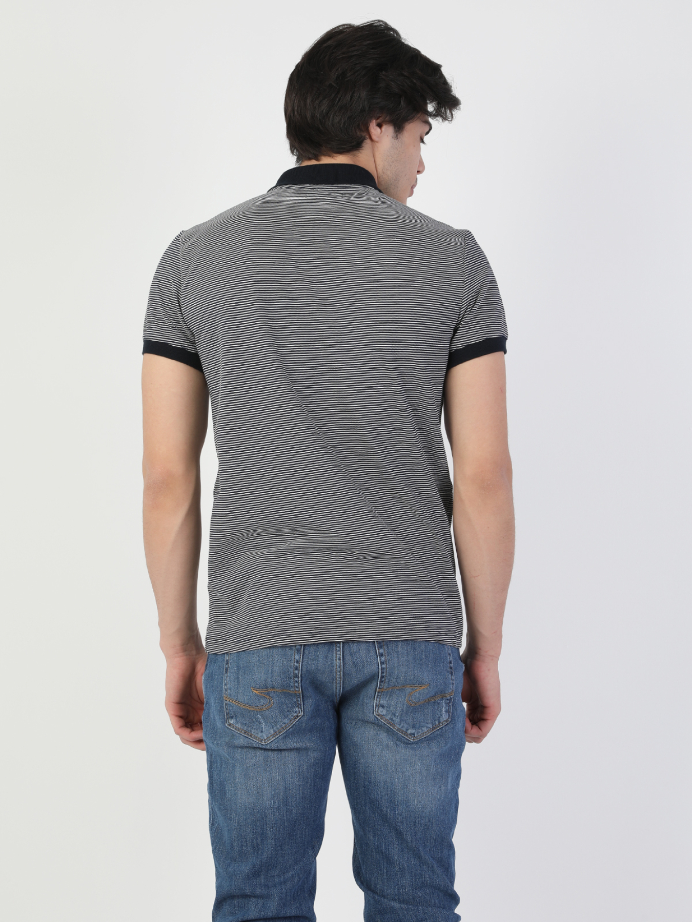 Футболки и поло Colin’s модель CL1049101_Q1.V1_NAV Фото