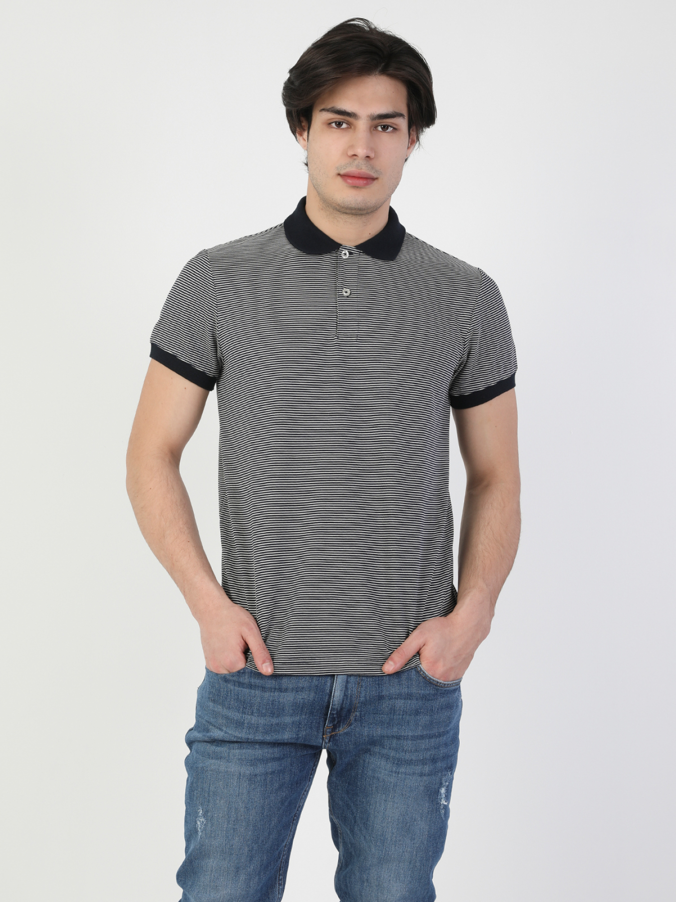 Футболки и поло Colin’s модель CL1049101_Q1.V1_NAV Фото