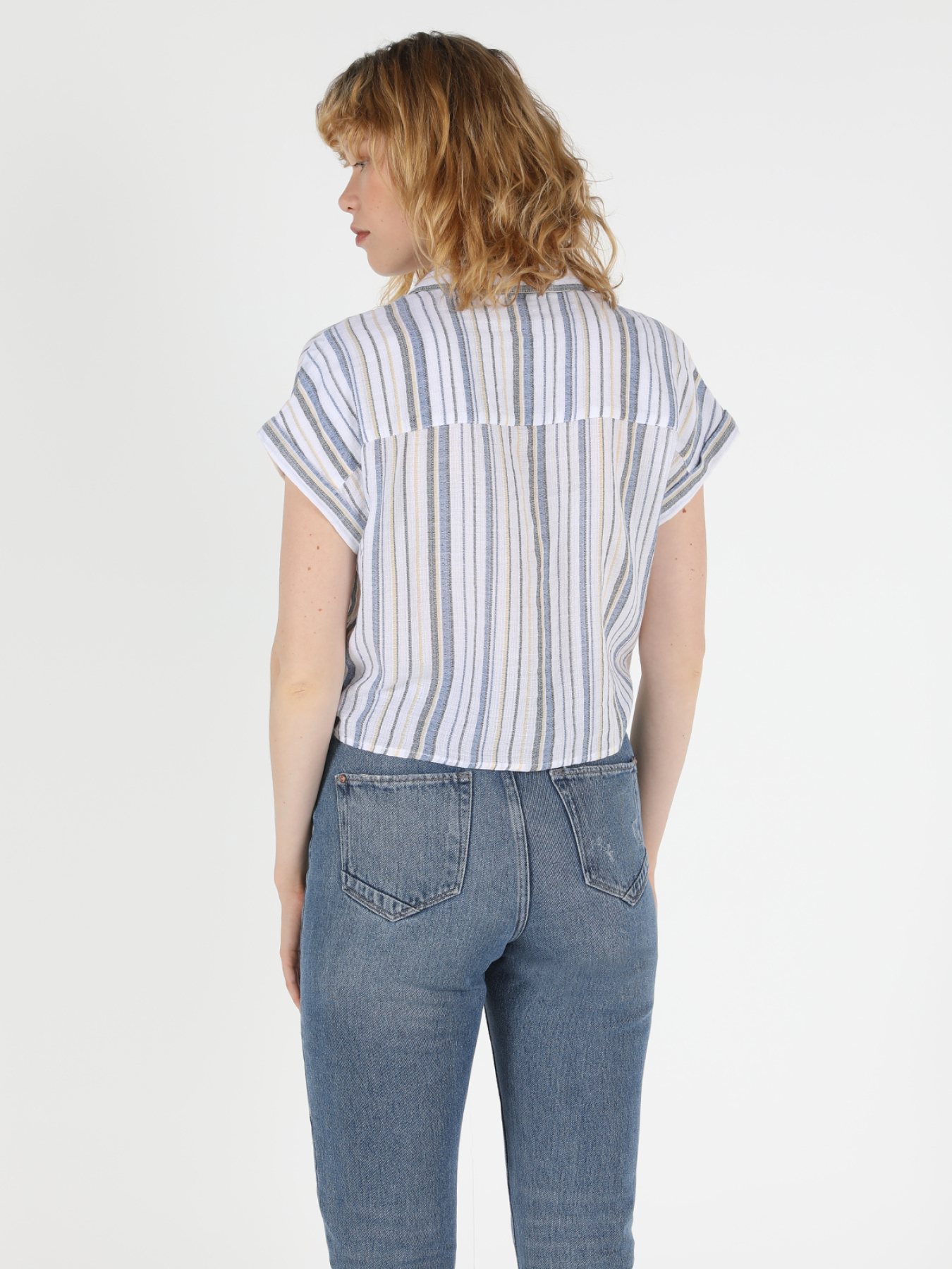 Рубашки Colin’s модель CL1048998_Q1.V1_MTC Фото