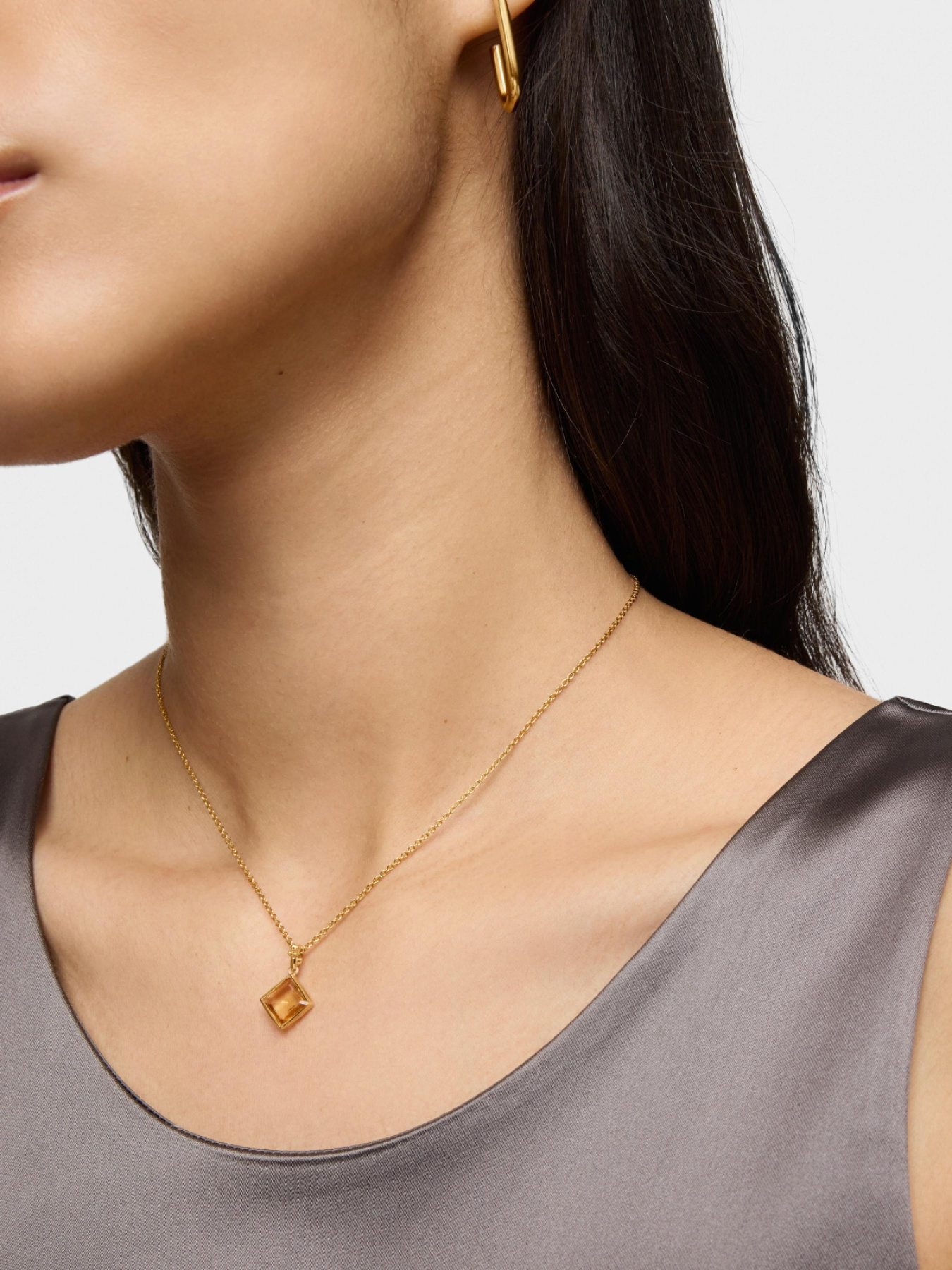 Кулони TOUS модель 1004324200 Фото