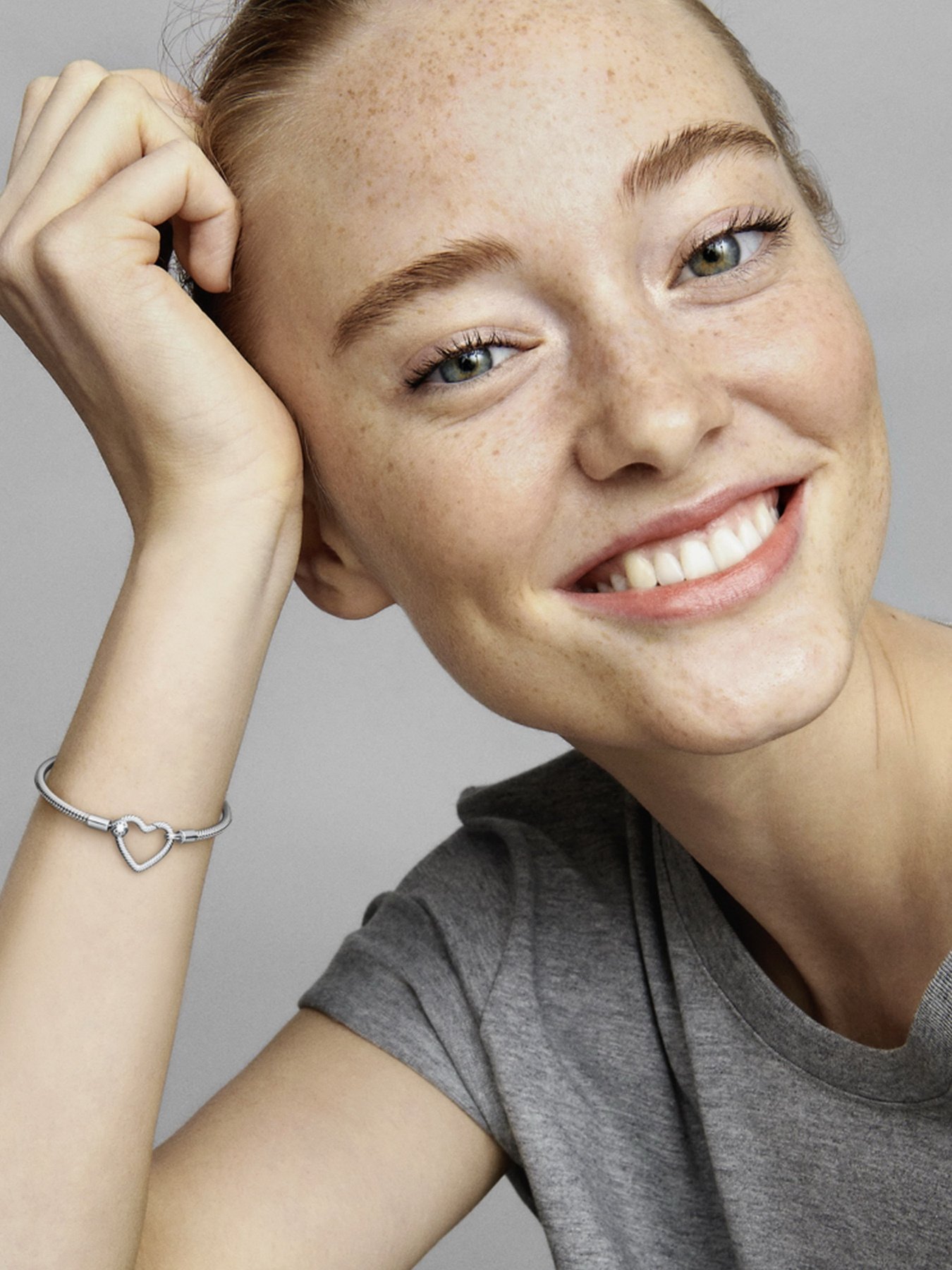 Для шармів PANDORA Moments Модель 599539C00 Фото