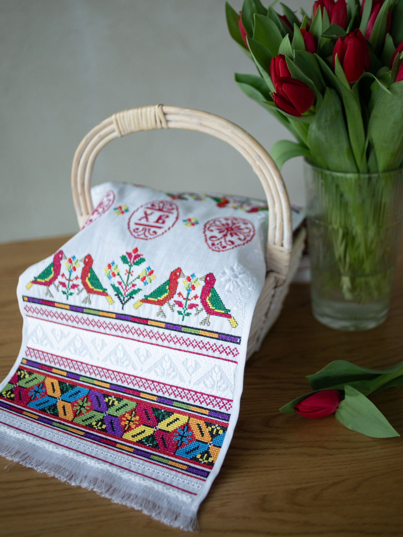 Рушник великодній білий Едельвіка модель 313-24-00 Фото