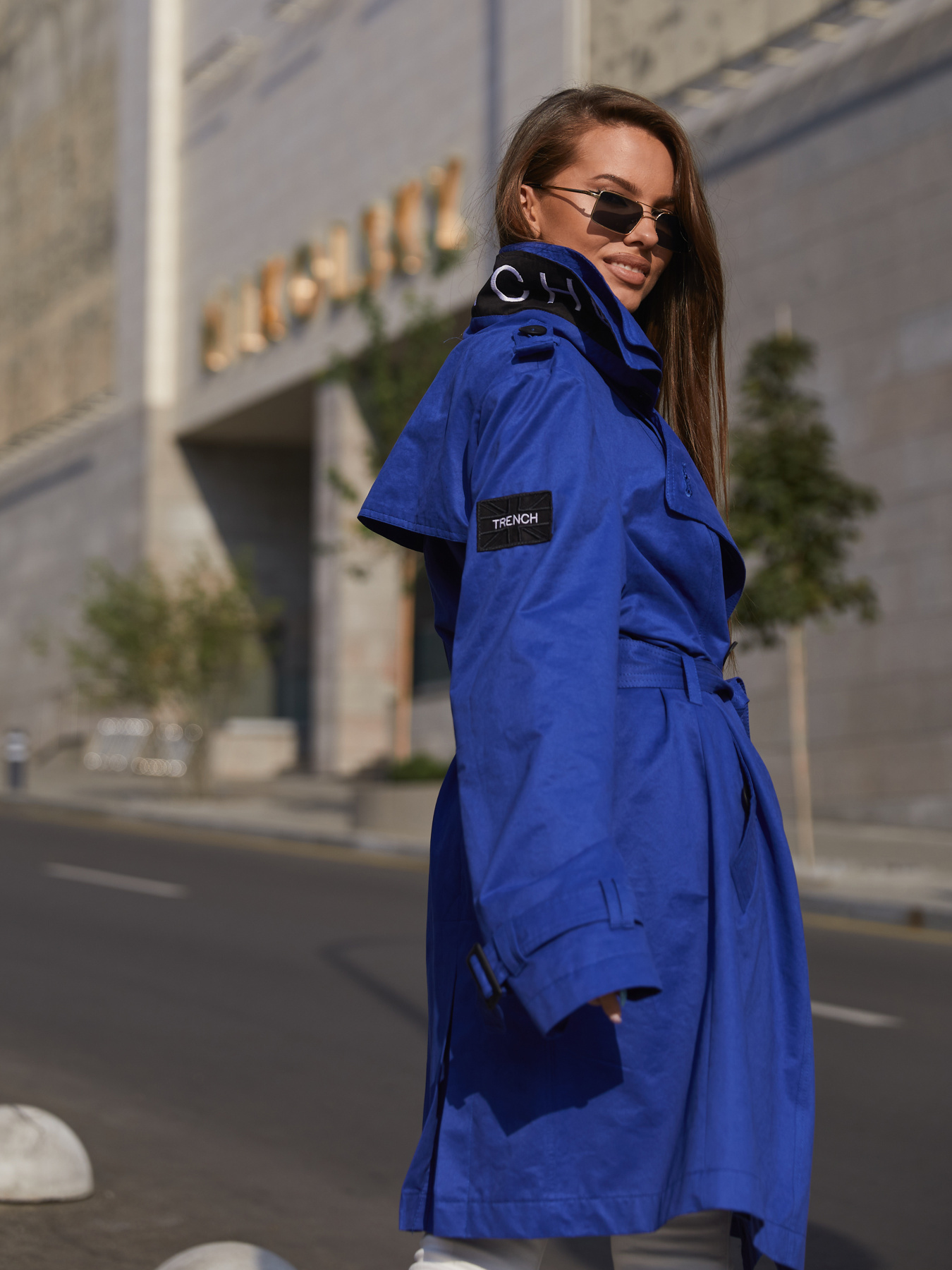 Тренч MilaNova модель Плащ ПВ-162 электрик Фото