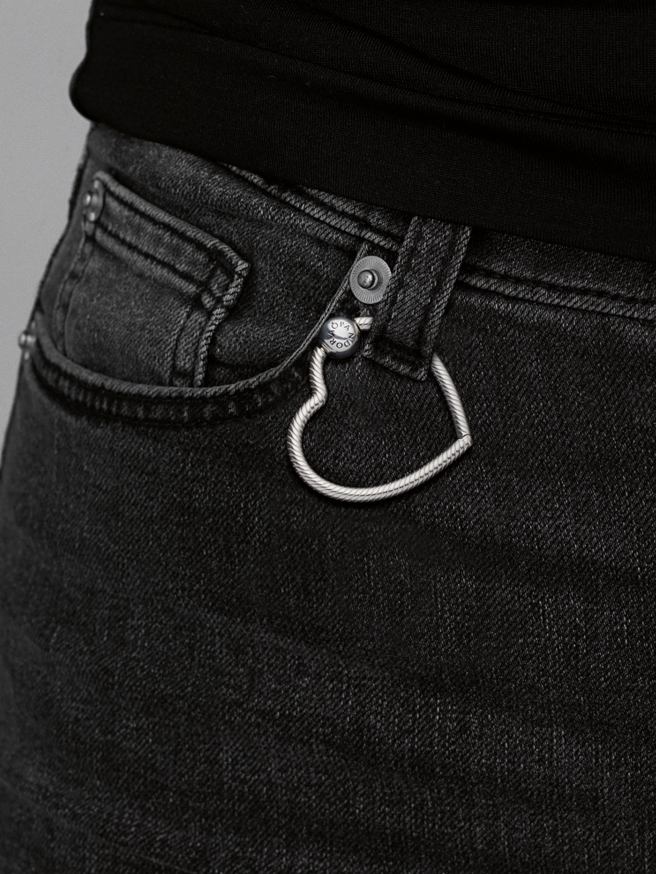 Кулони PANDORA Moments модель 399505C00 Кулони PANDORA Moments модель 399505C00 Фото