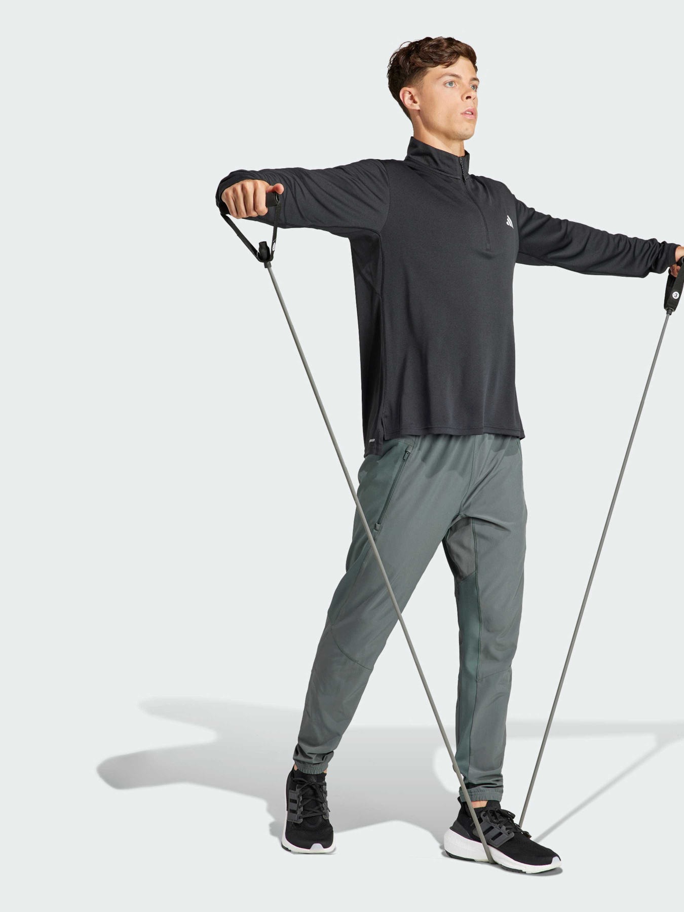 Кофта спортивная Adidas модель IL7157 Кофта спортивная Adidas модель IL7157 Фото