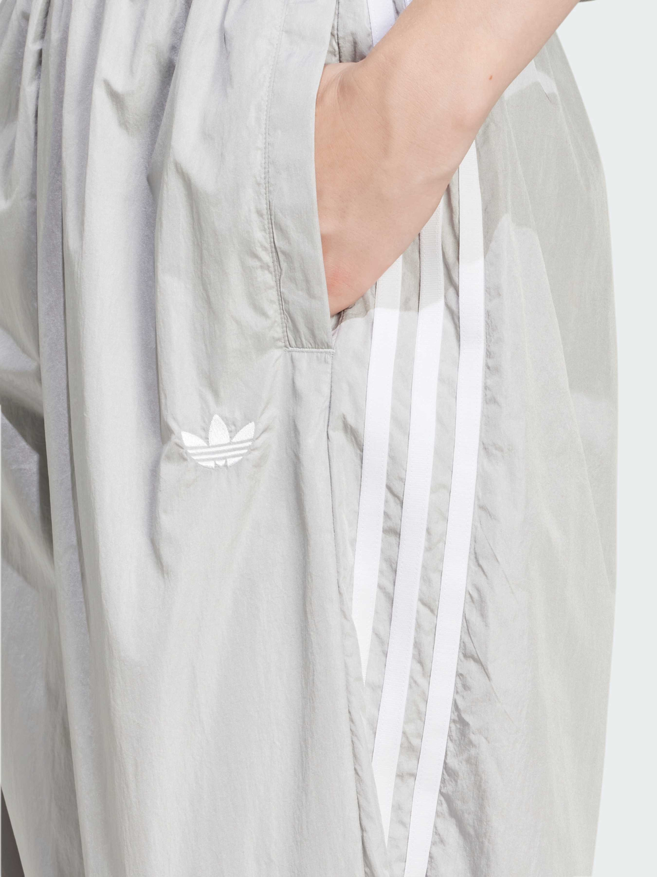 Джоггеры Adidas Adicolor модель JD0258 Фото