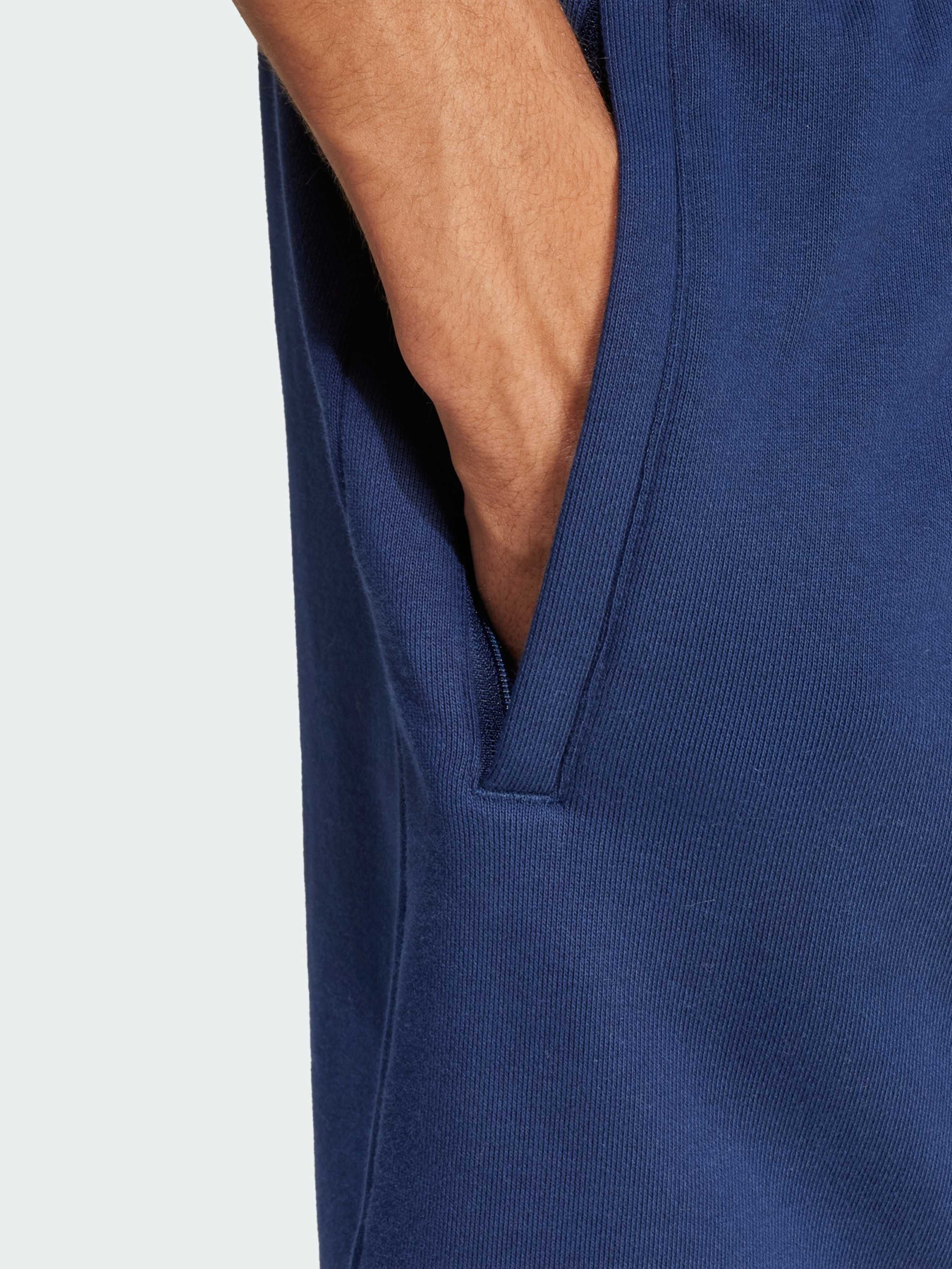 Повсякденні шорти Adidas Graphics модель JD3336 Фото