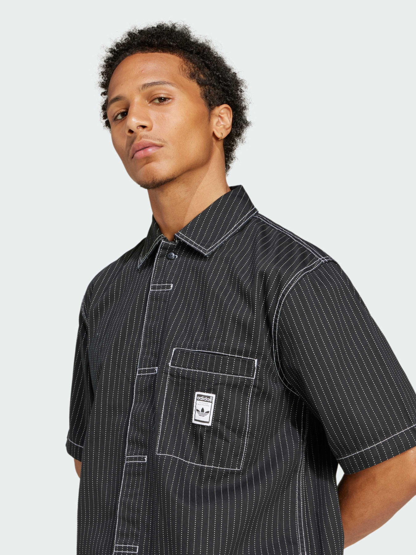 Футболка Adidas Graphics модель JP4481 Фото