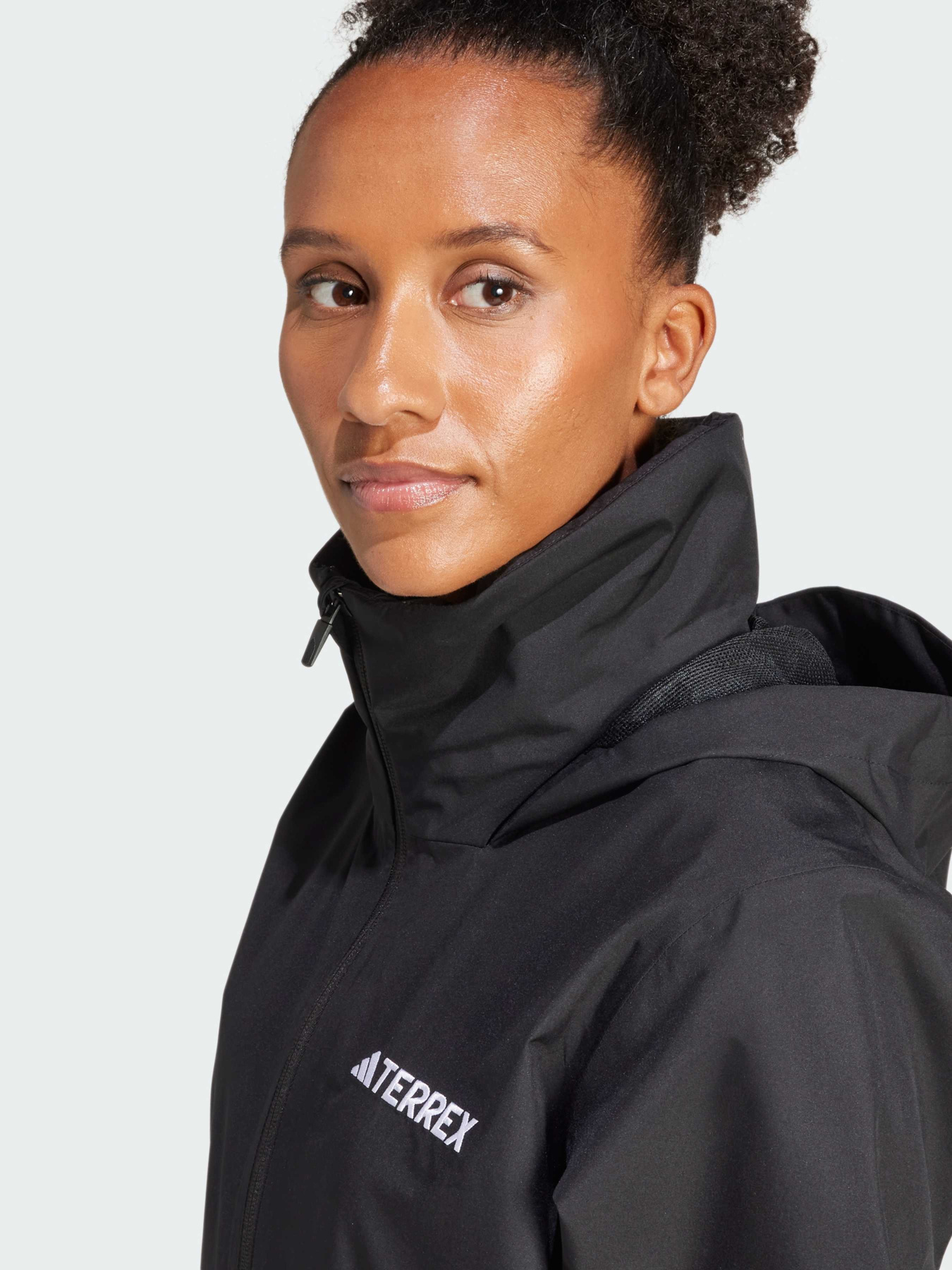 Вітровка Adidas модель JM8702 Фото