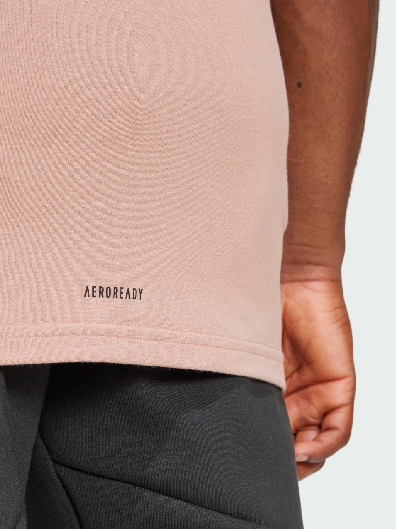 Спортивная футболка Adidas Clima модель JI5771 Спортивная футболка Adidas Clima модель JI5771 Фото