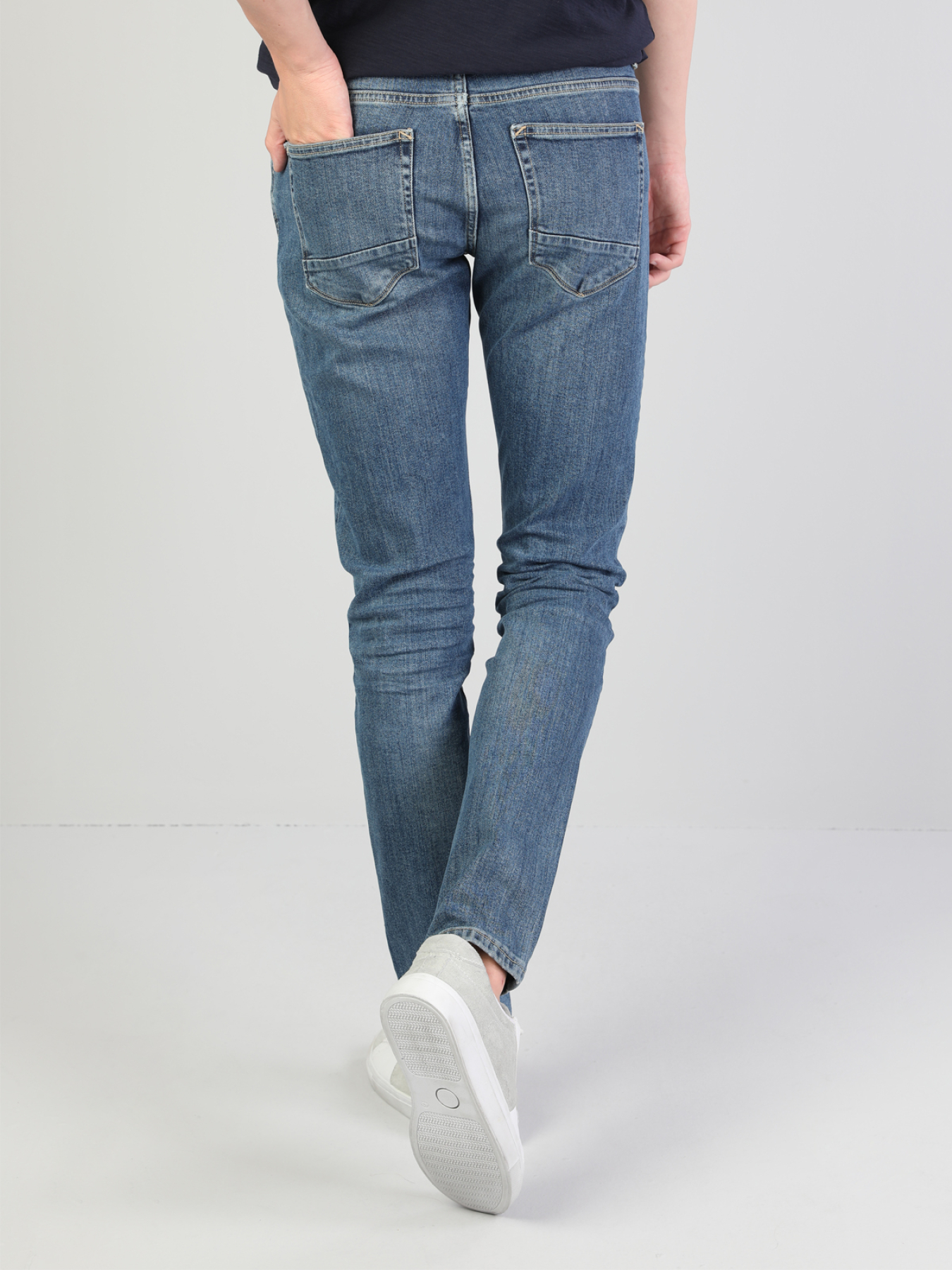 Джинсы Colin’s модель CL1046151_Q1.V1_DN07497 Фото