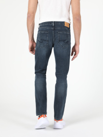 Джинсы Colin’s модель CL1052796_Q1.V1_DN41225 Джинсы Colin’s модель CL1052796_Q1.V1_DN41225 Фото