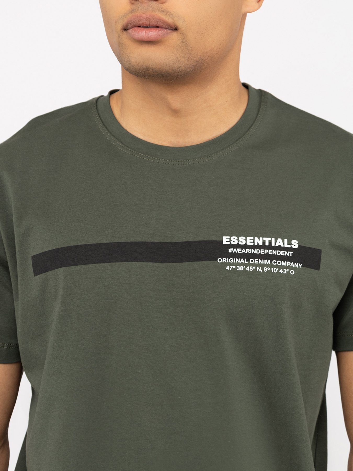 Футболка YUKI модель ЦБ-00243198 Фото