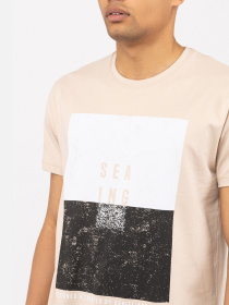 Футболка YUKI модель ЦБ-00243215 Футболка YUKI модель ЦБ-00243215 Фото