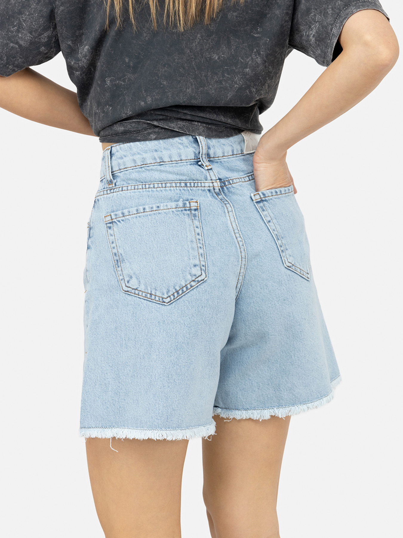 Джинсові шорти YUKI модель ЦБ-00248383 Фото