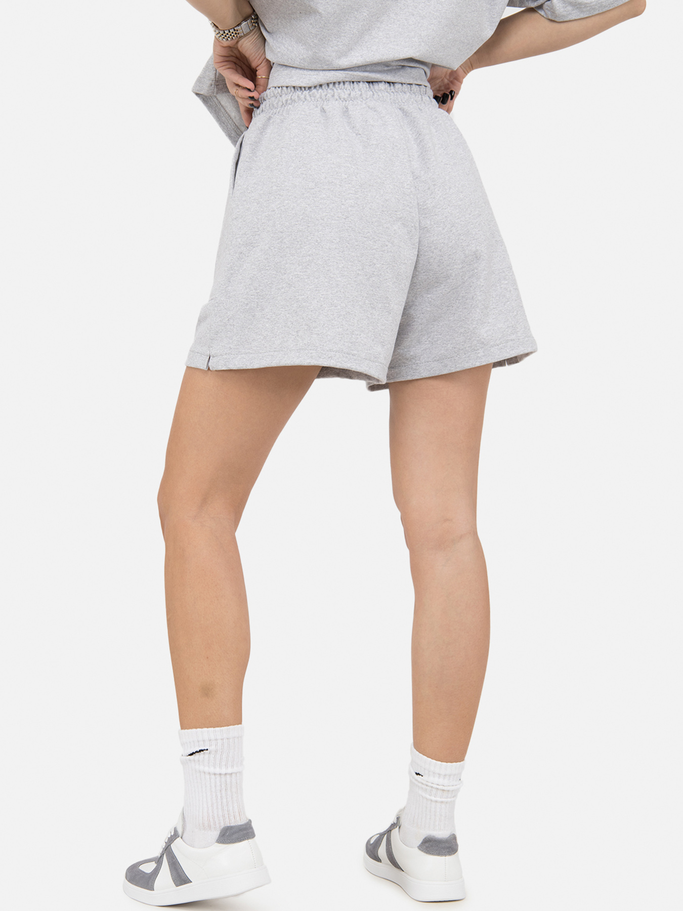 Шорти спортивні YUKI модель ЦБ-00250920 Фото