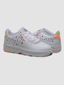 Кроссовки NIKE Air Force 1 Lv8 модель DV1366-111 Фото