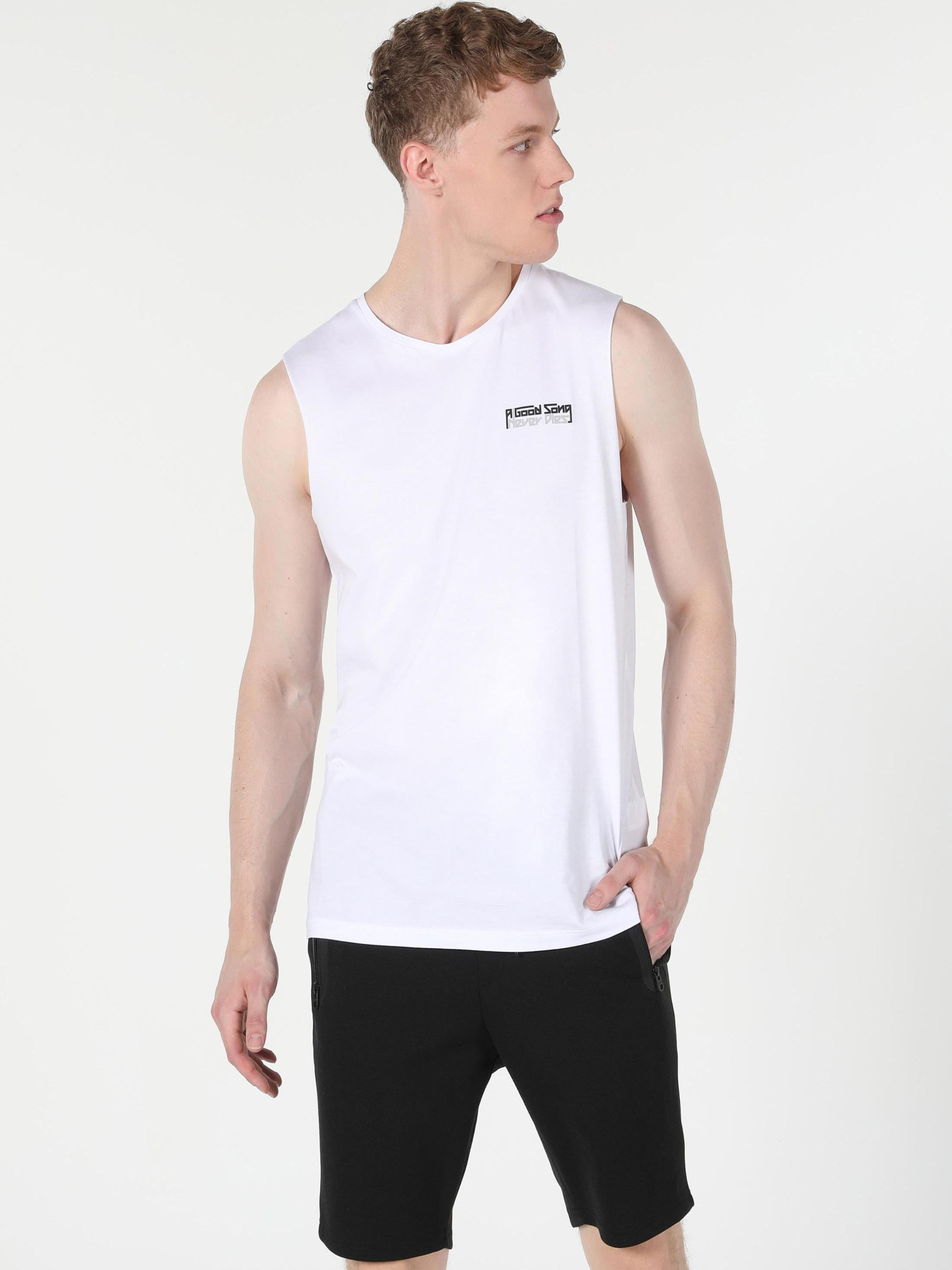 Футболки и поло Colin’s модель CL1057744_Q1.V1_WHT Фото