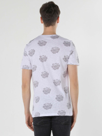 Футболки и поло Colin’s модель CL1059549_Q1.V1_WHT Фото