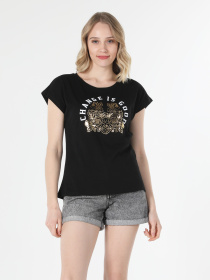 Футболки і поло Colin’s модель CL1058981_Q1.V1_BLK Футболки і поло Colin’s модель CL1058981_Q1.V1_BLK Фото