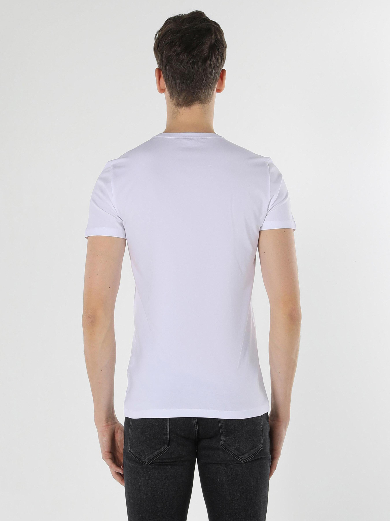 Футболки и поло Colin’s модель CL1052839_Q1.V1_WHT Фото