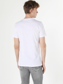 Футболки и поло Colin’s модель CL1057124_Q1.V1_WHT Фото